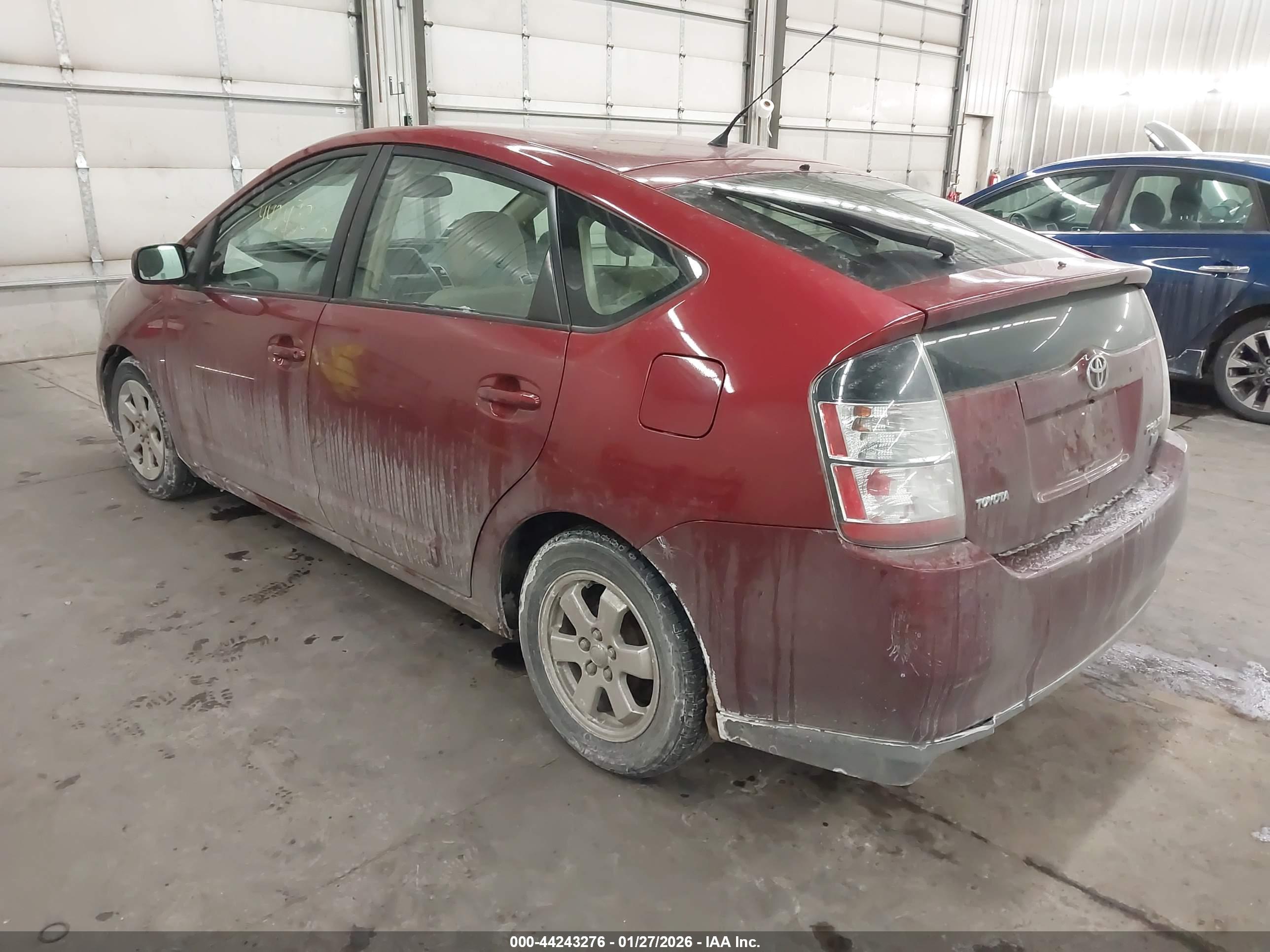 TOYOTA PRIUS image 3