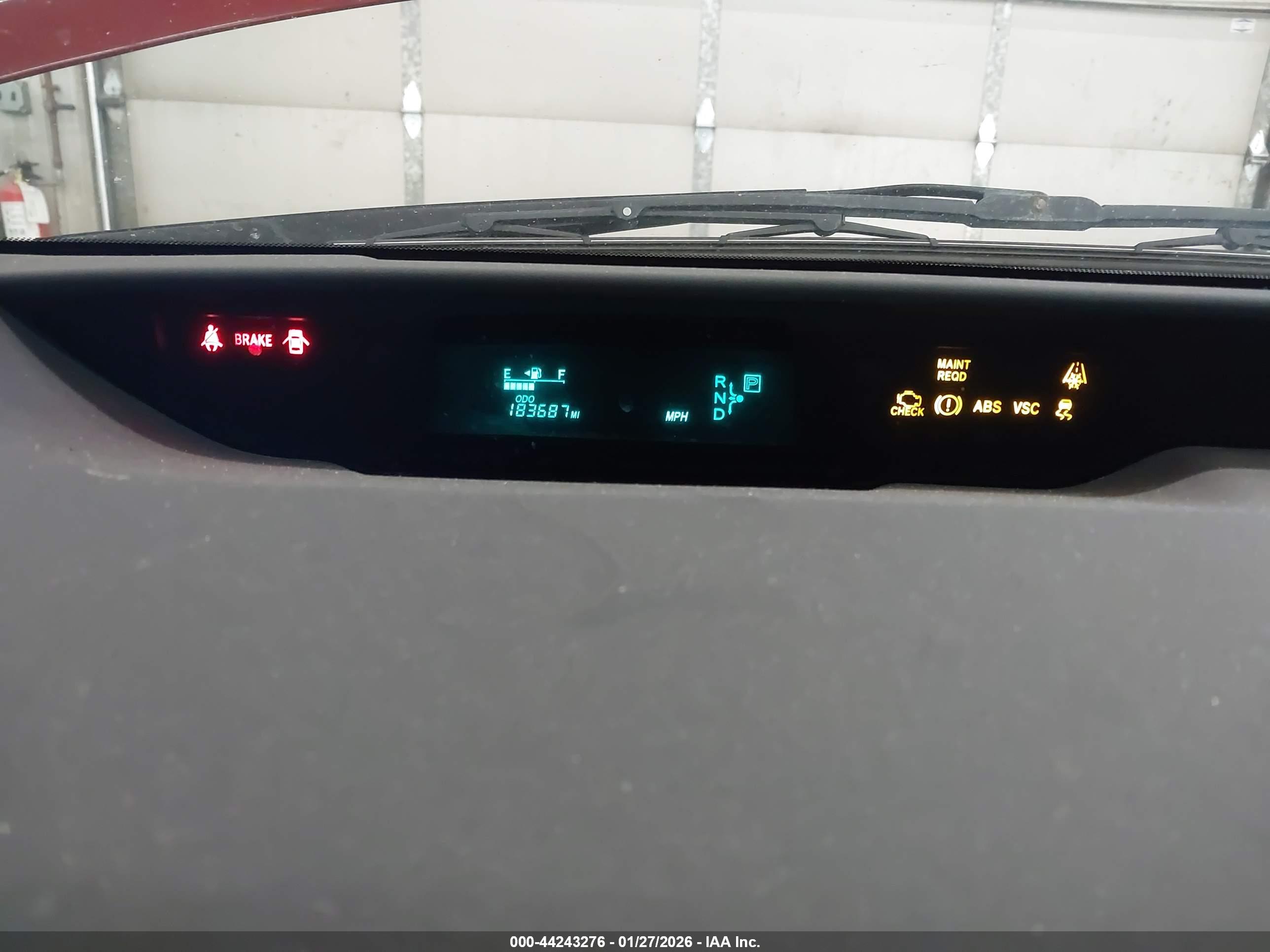 TOYOTA PRIUS image 7
