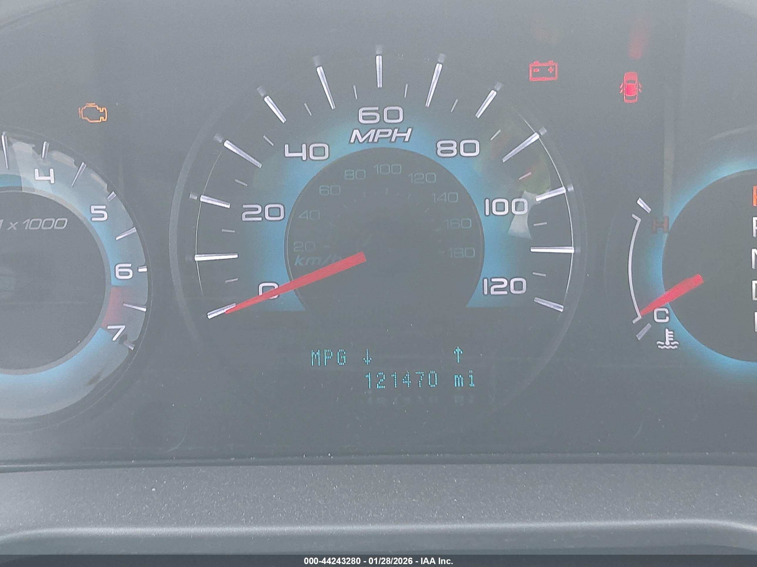 FORD FUSION image 7