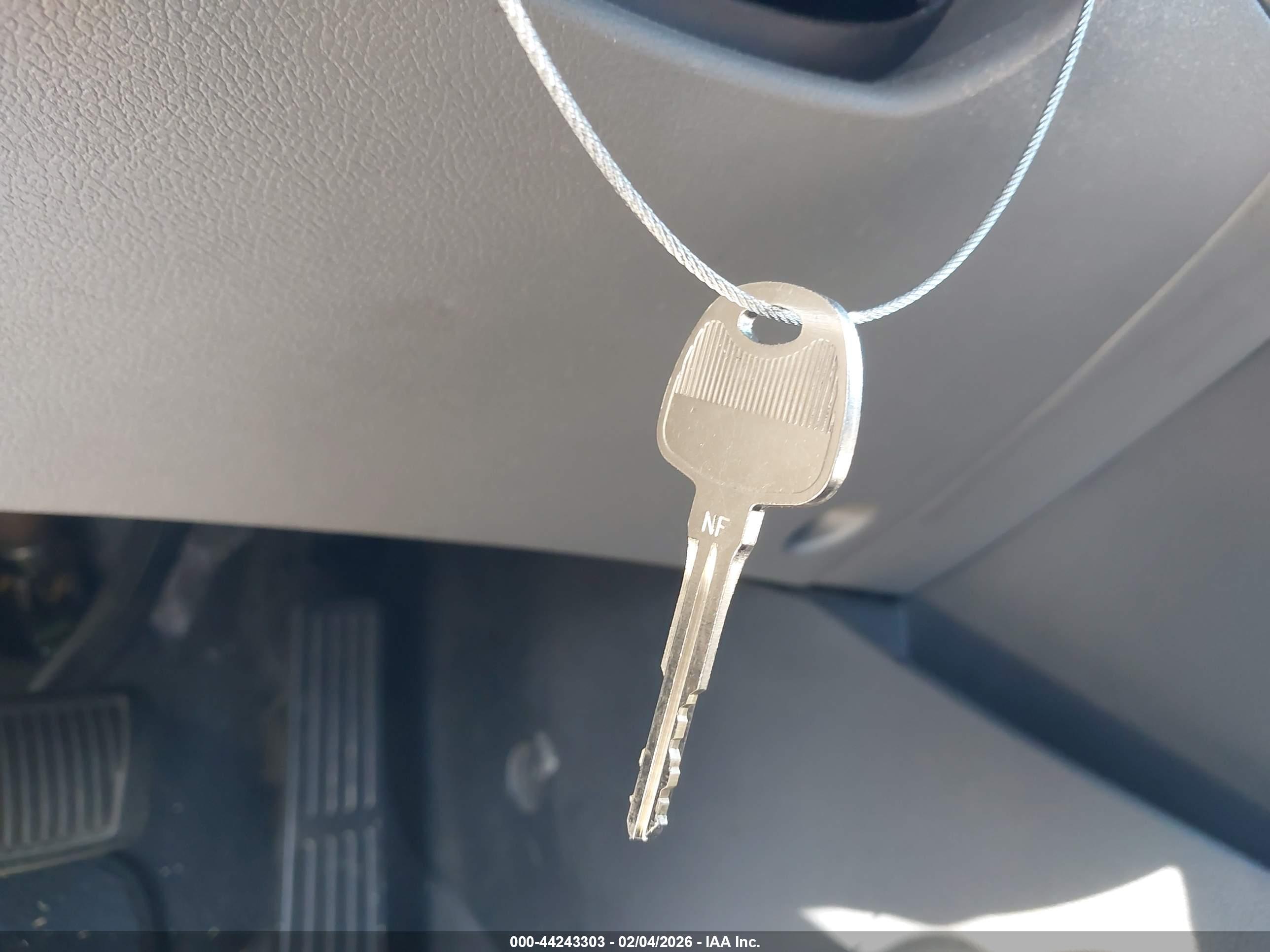 HYUNDAI ELANTRA image 11