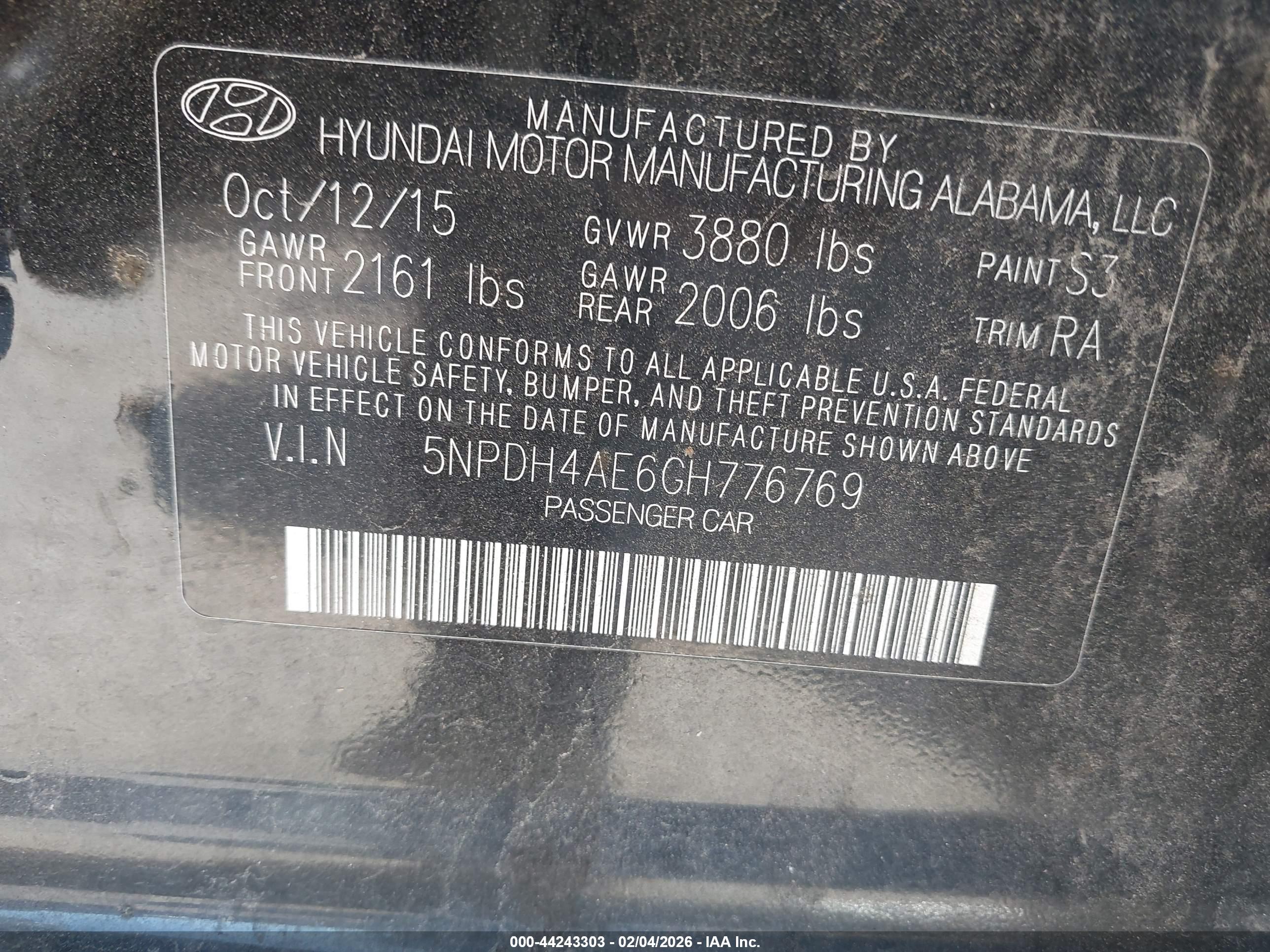 HYUNDAI ELANTRA image 9