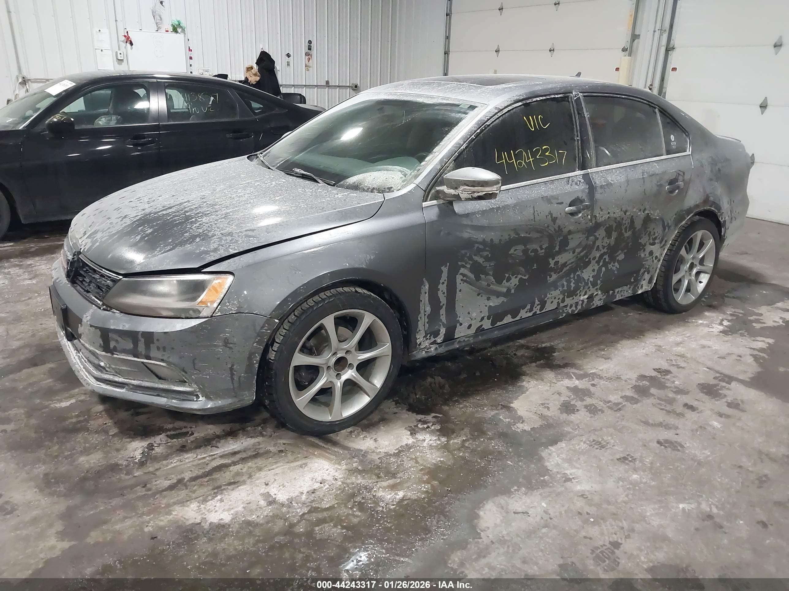 VOLKSWAGEN JETTA image 2