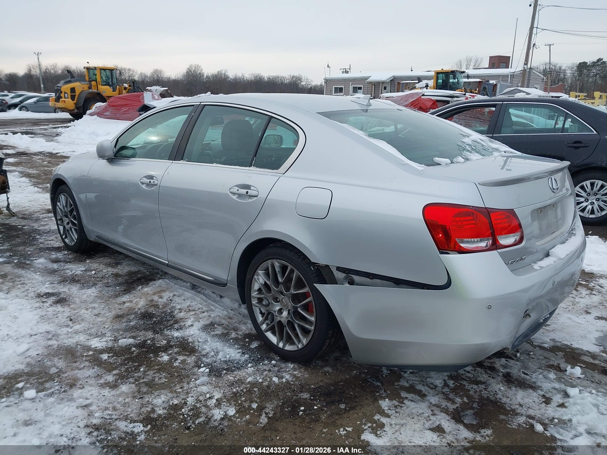 LEXUS GS image 6