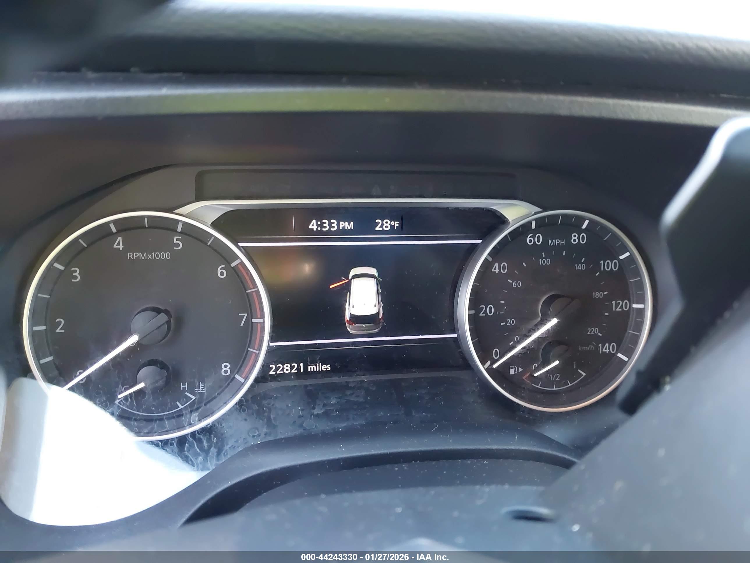 NISSAN ROGUE image 7
