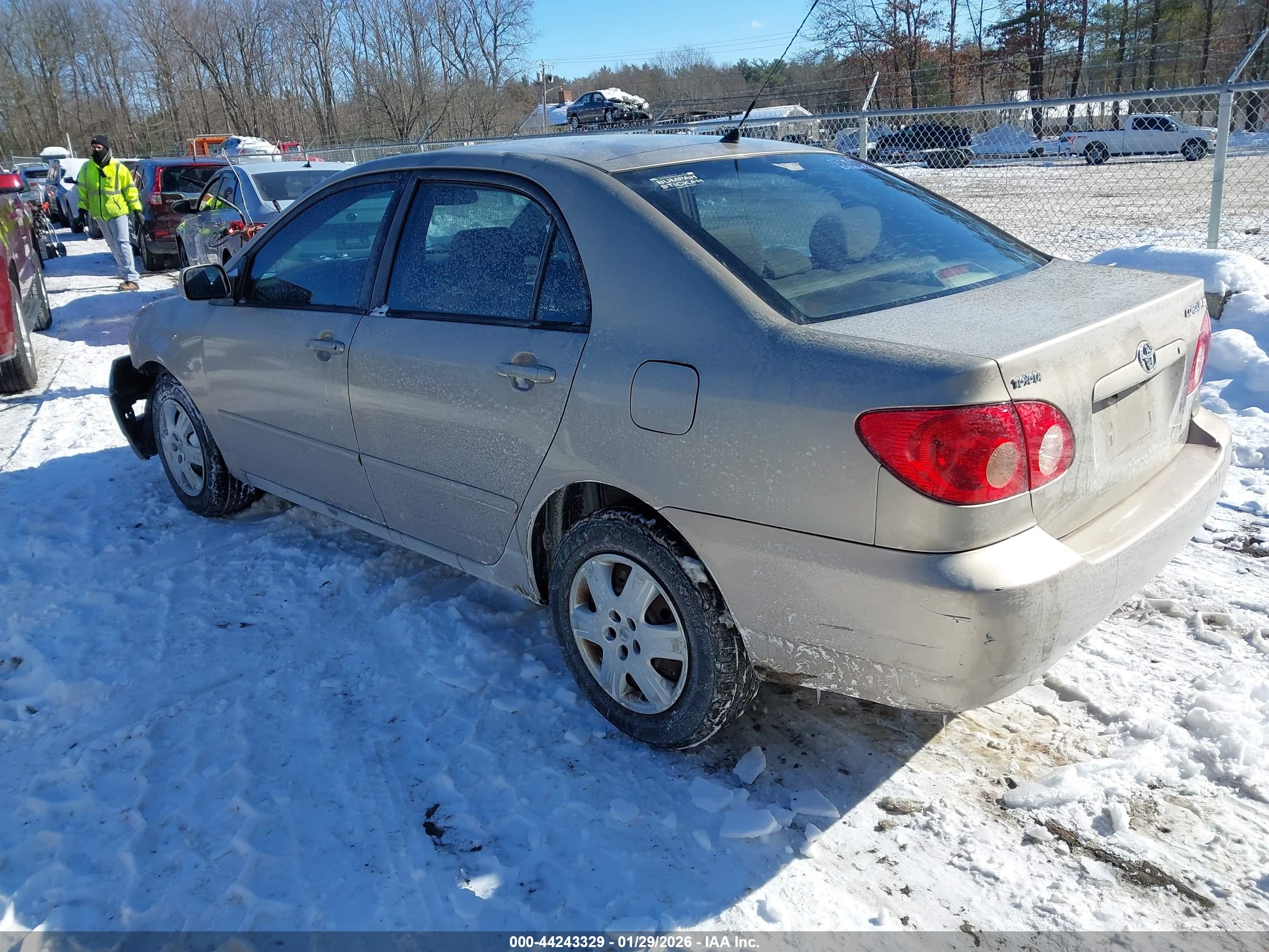 TOYOTA COROLLA image 3