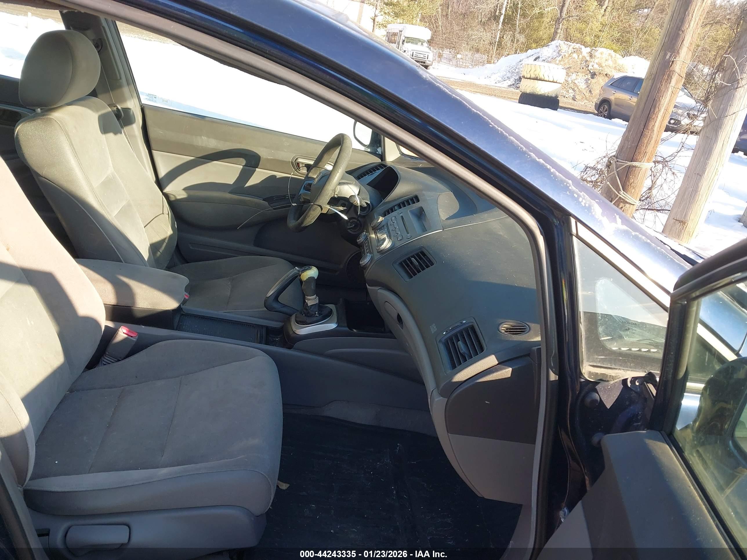 HONDA CIVIC image 5