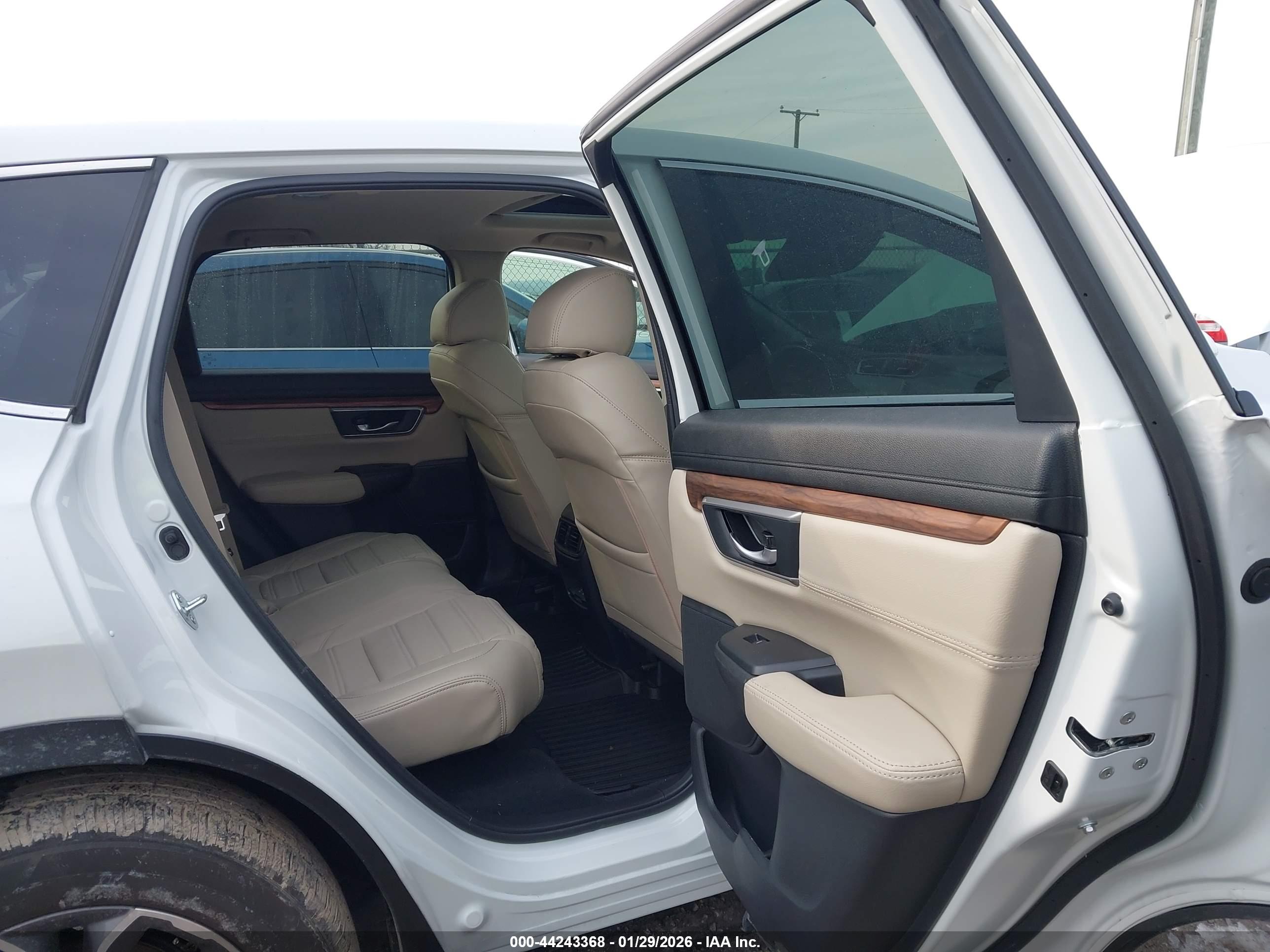 HONDA CR-V image 8