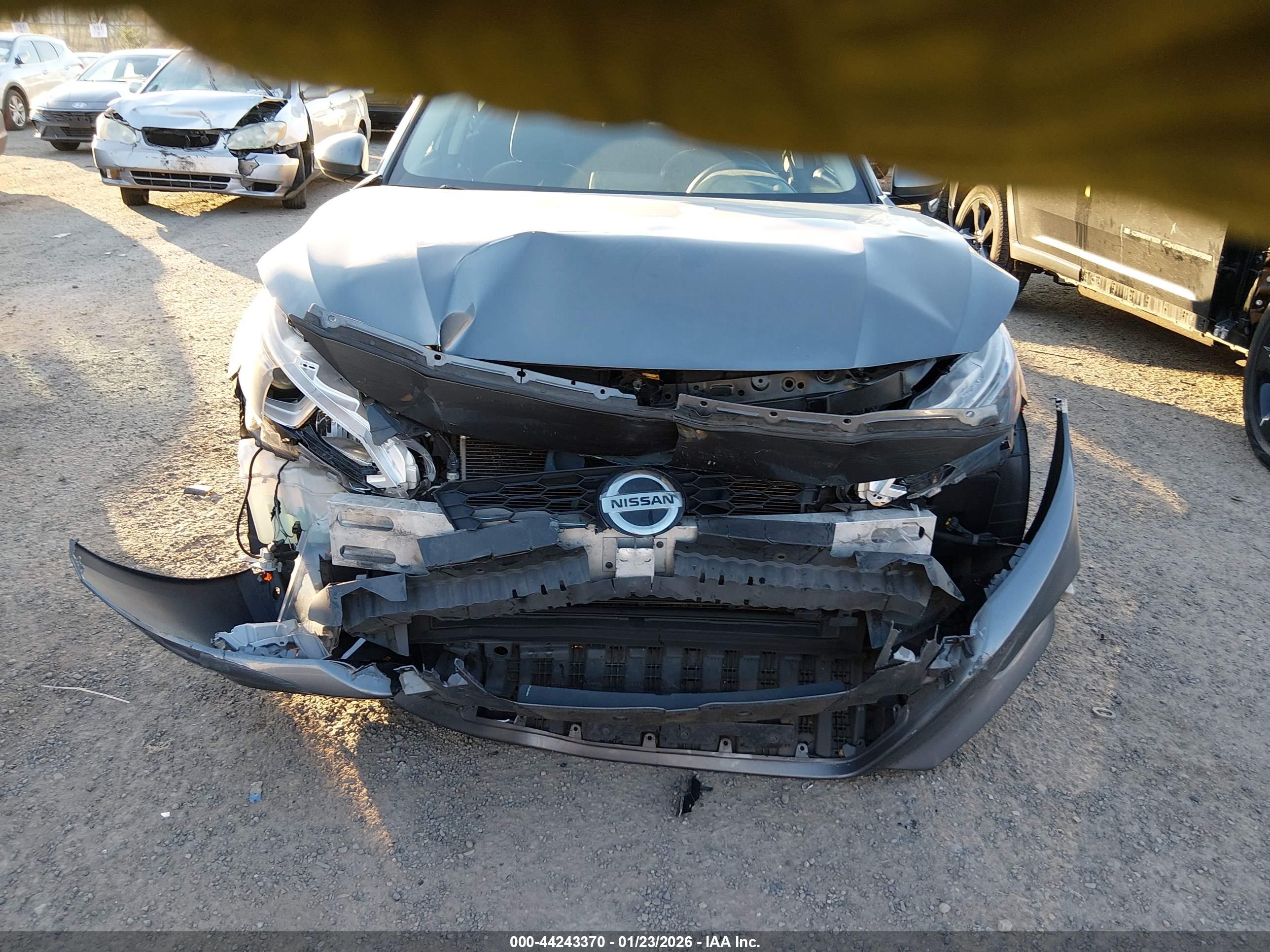NISSAN ALTIMA image 6
