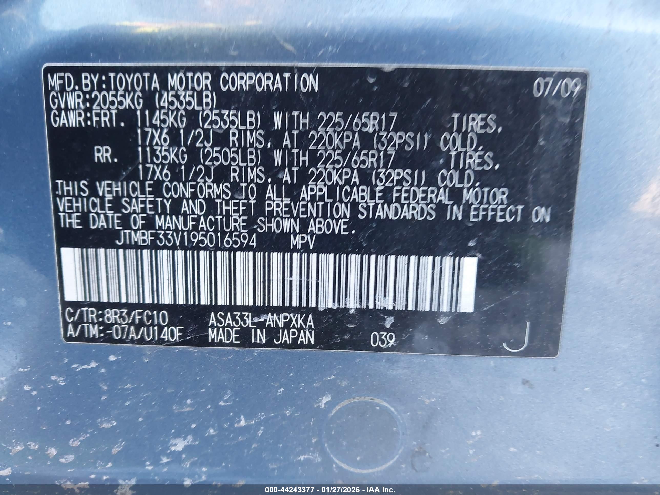 TOYOTA RAV4 image 9