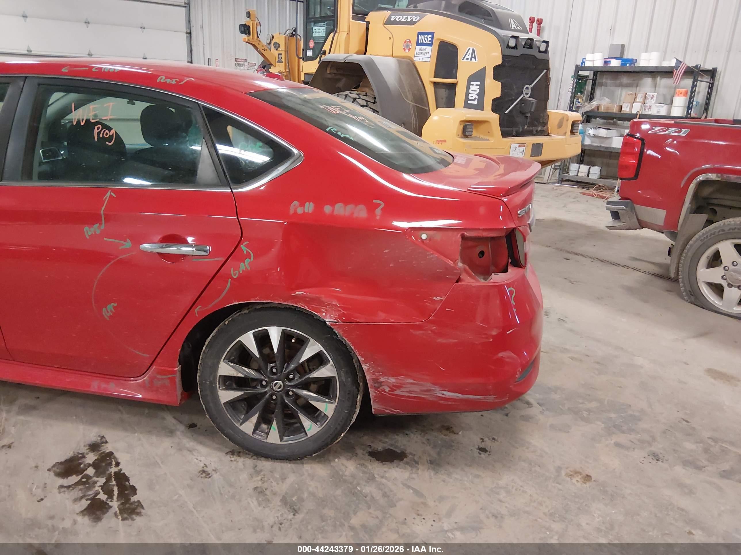 NISSAN SENTRA image 6