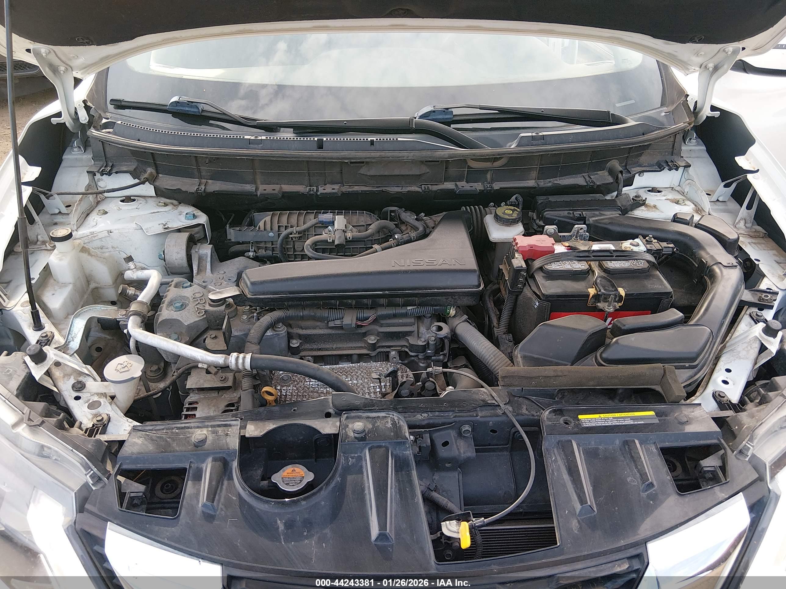 NISSAN ROGUE image 10