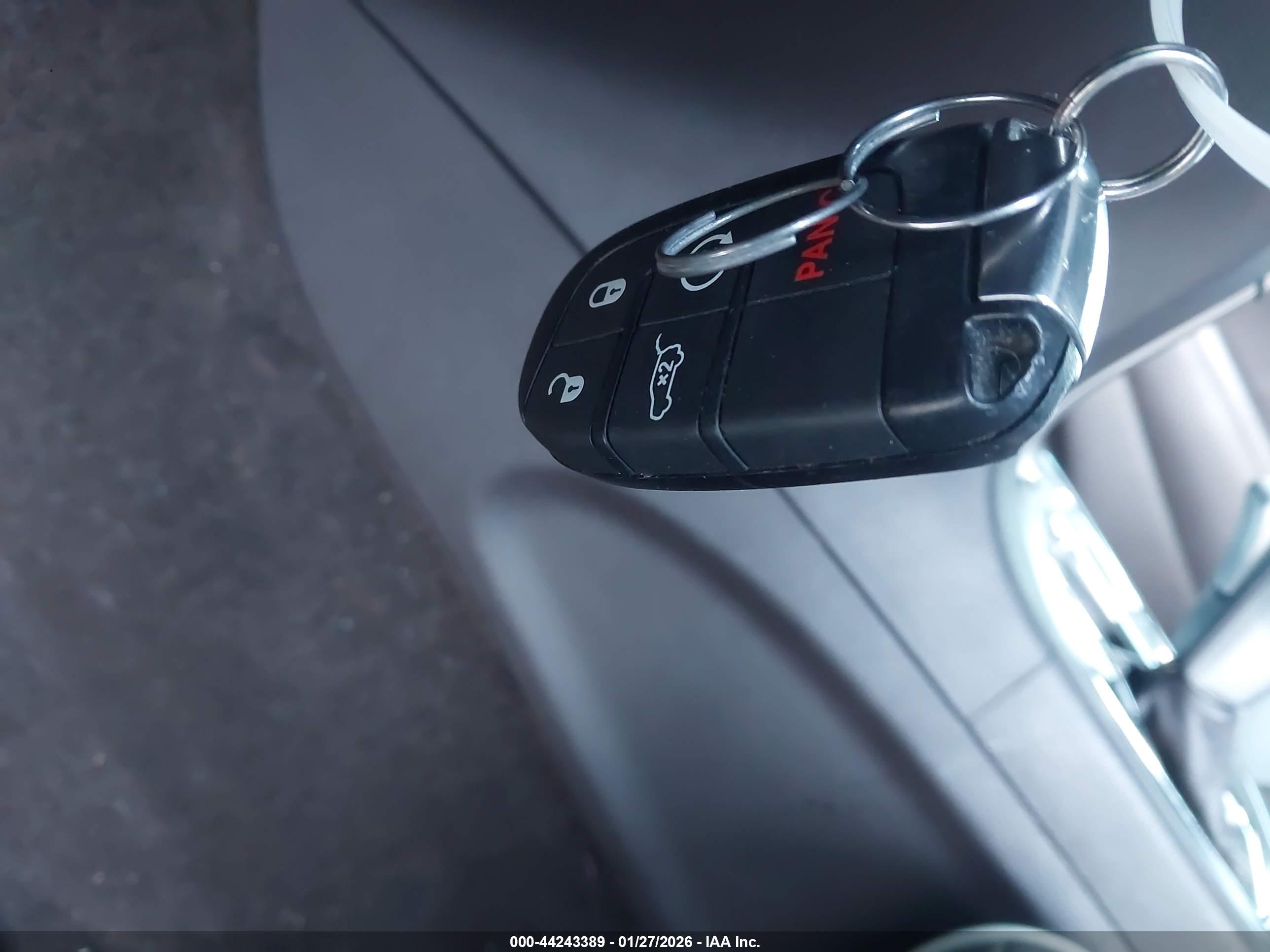 JEEP GRAND image 11