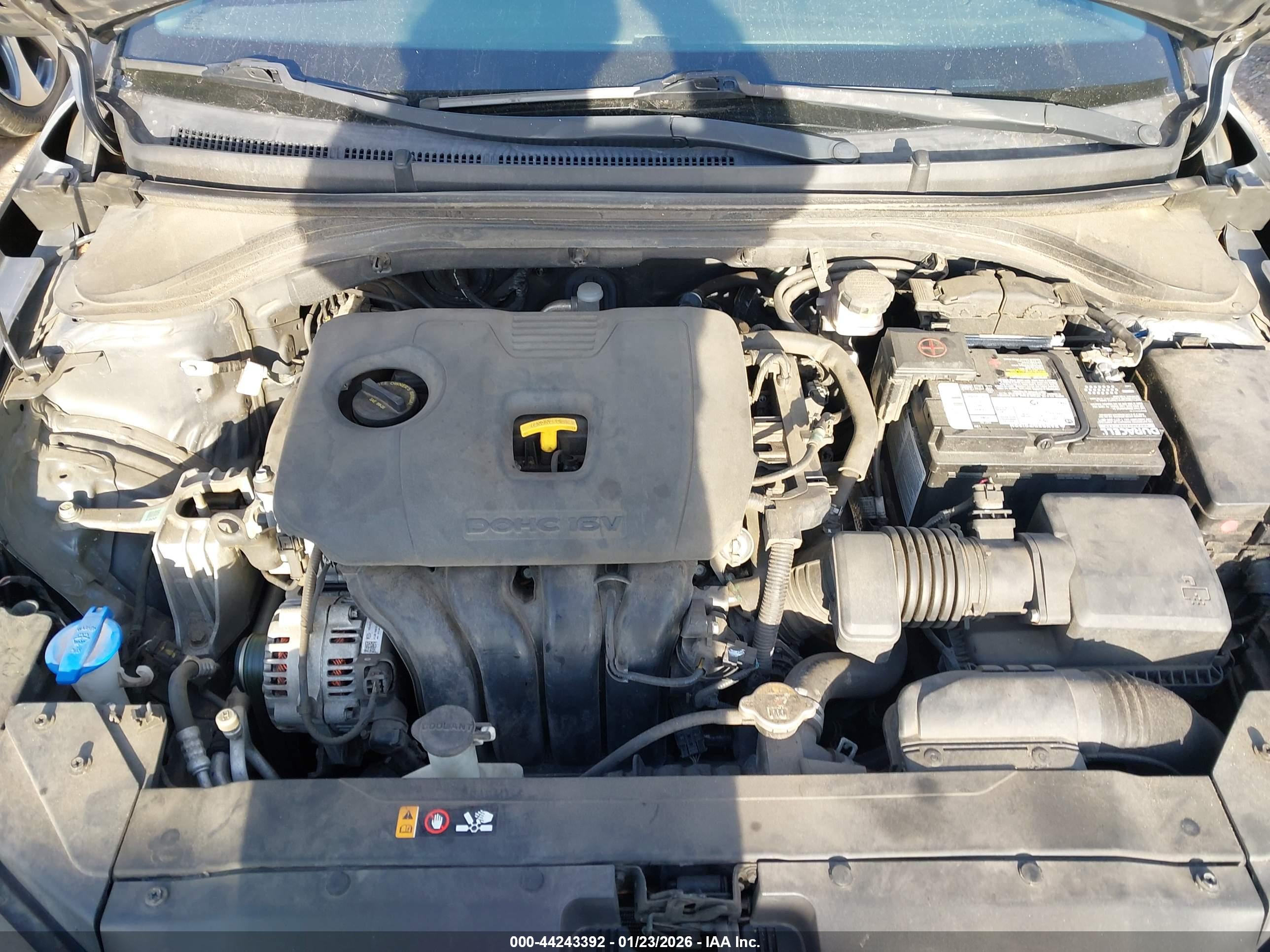 HYUNDAI ELANTRA image 10