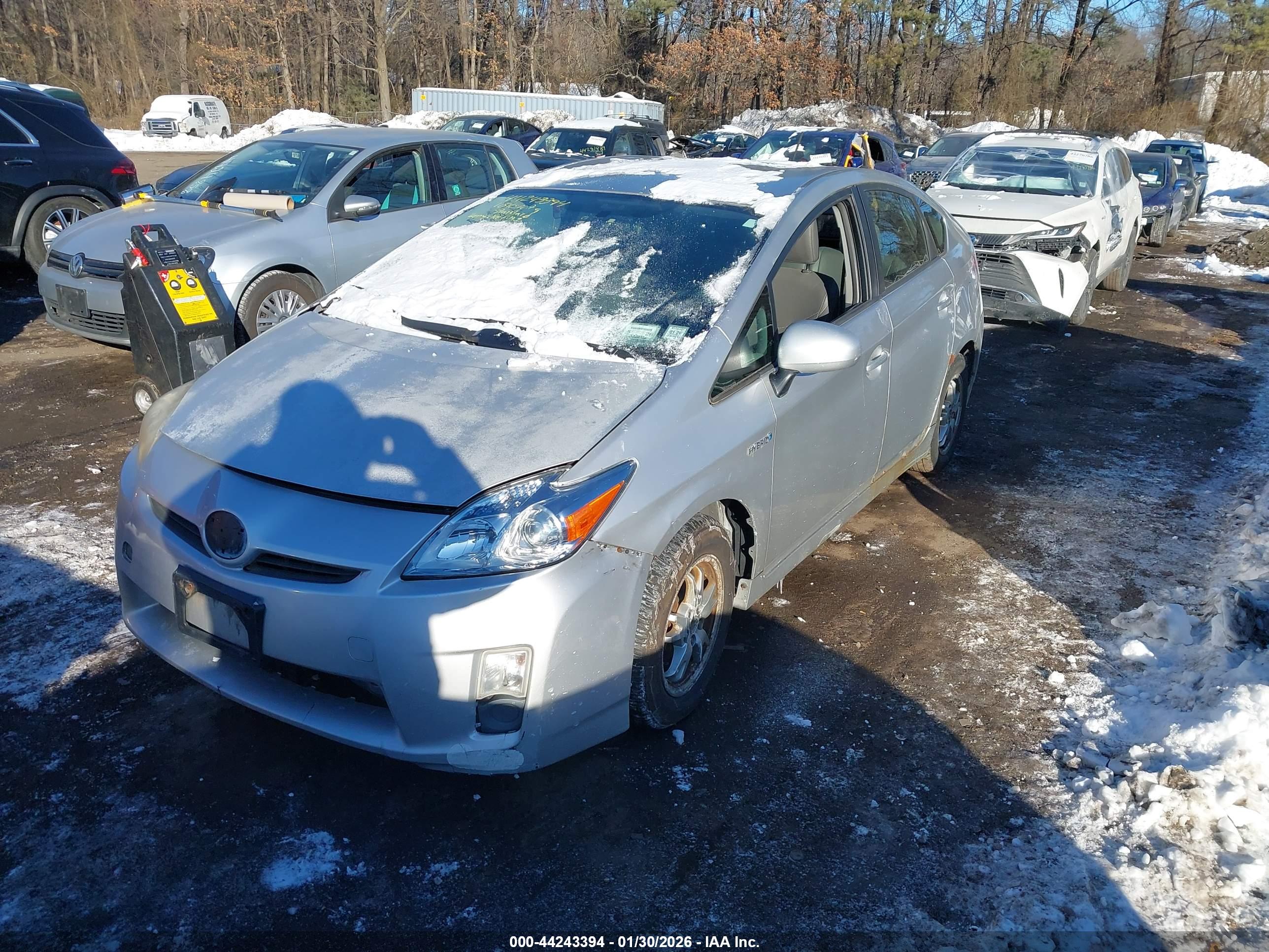 TOYOTA PRIUS image 2