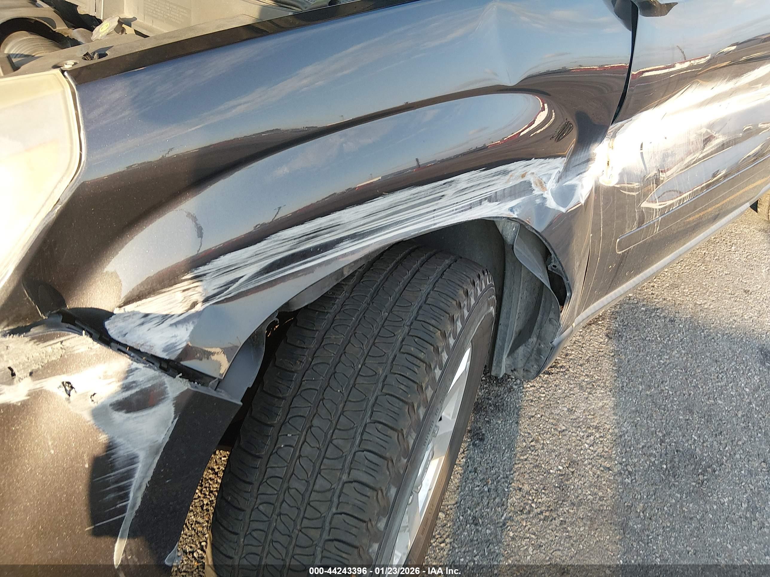 GMC ACADIA image 6