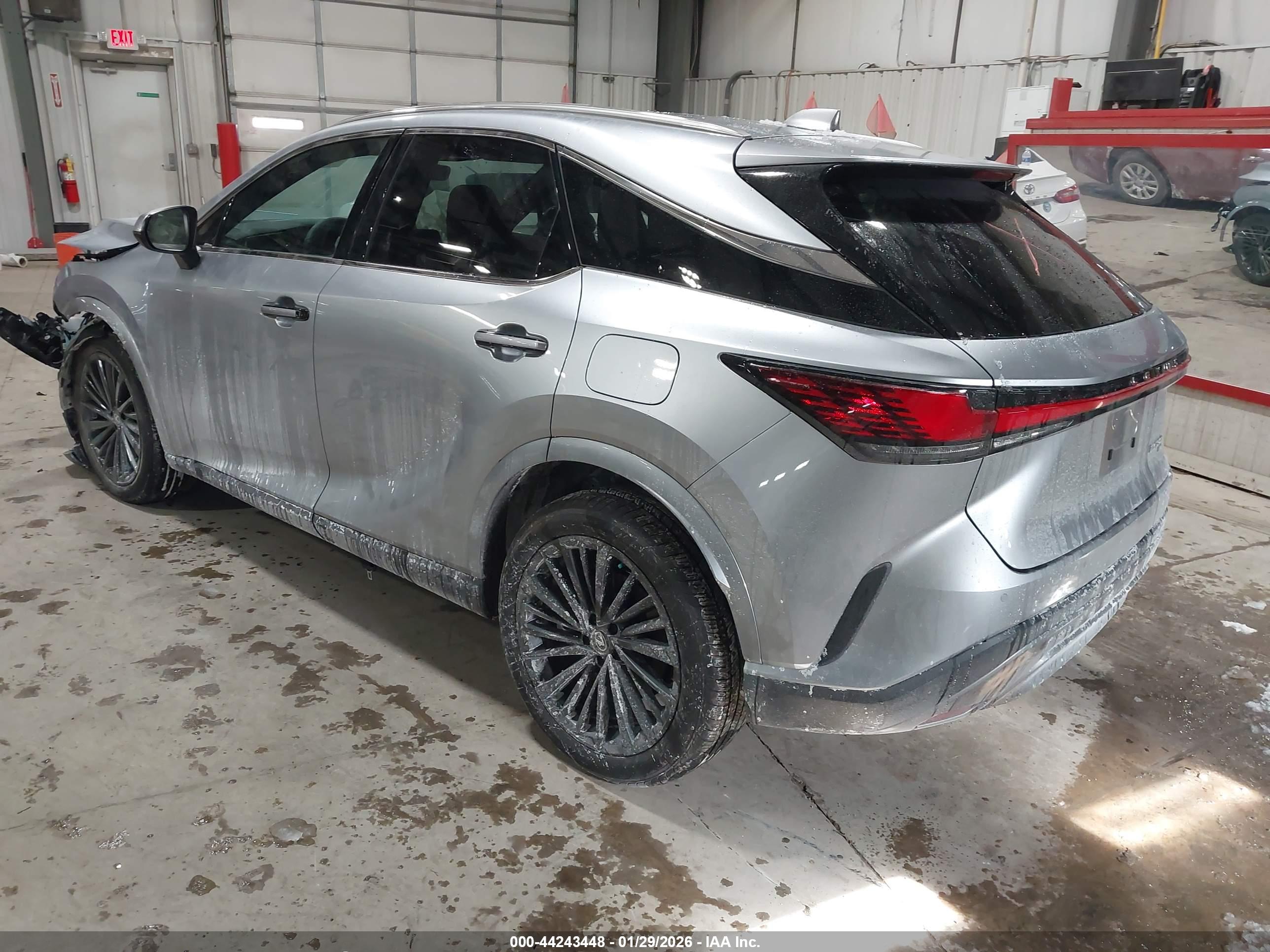 LEXUS RX image 3