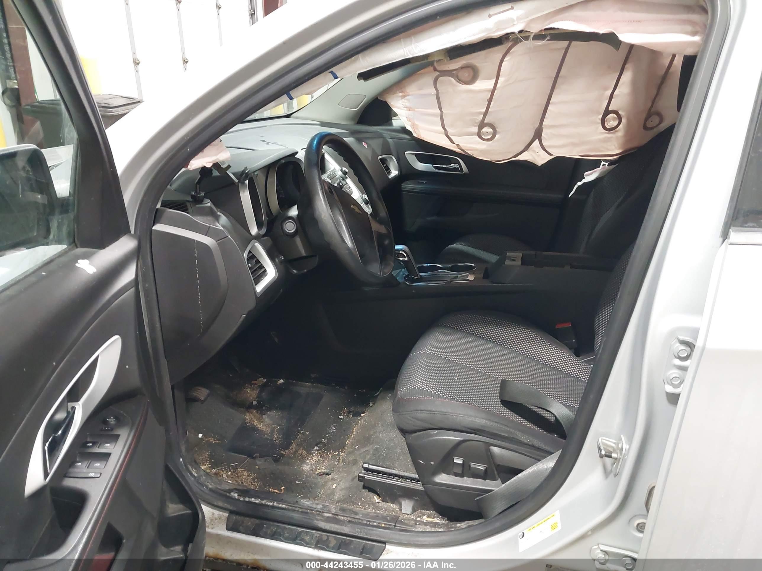 CHEVROLET EQUINOX image 5