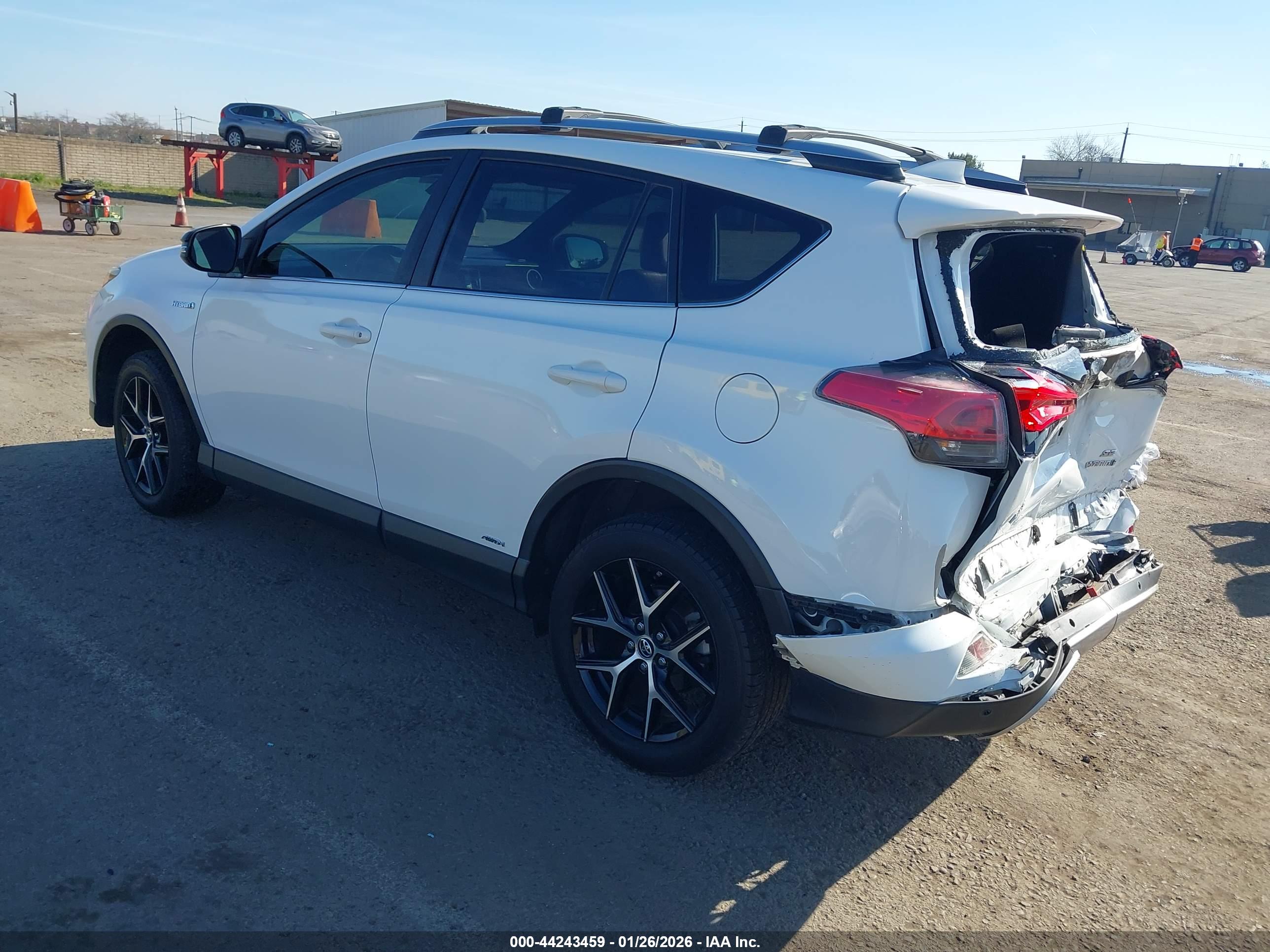 TOYOTA RAV4 image 3