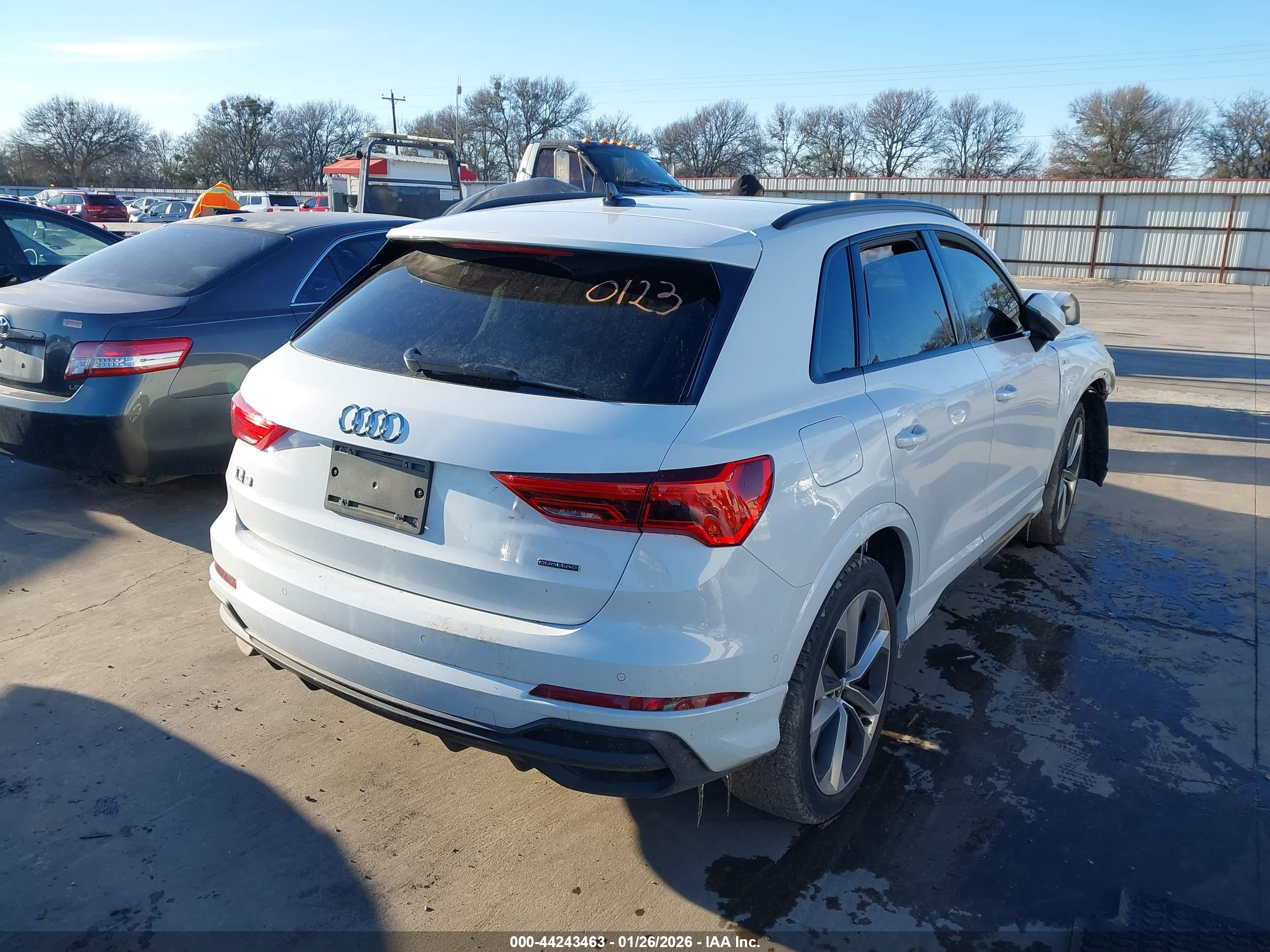 AUDI Q3 image 4