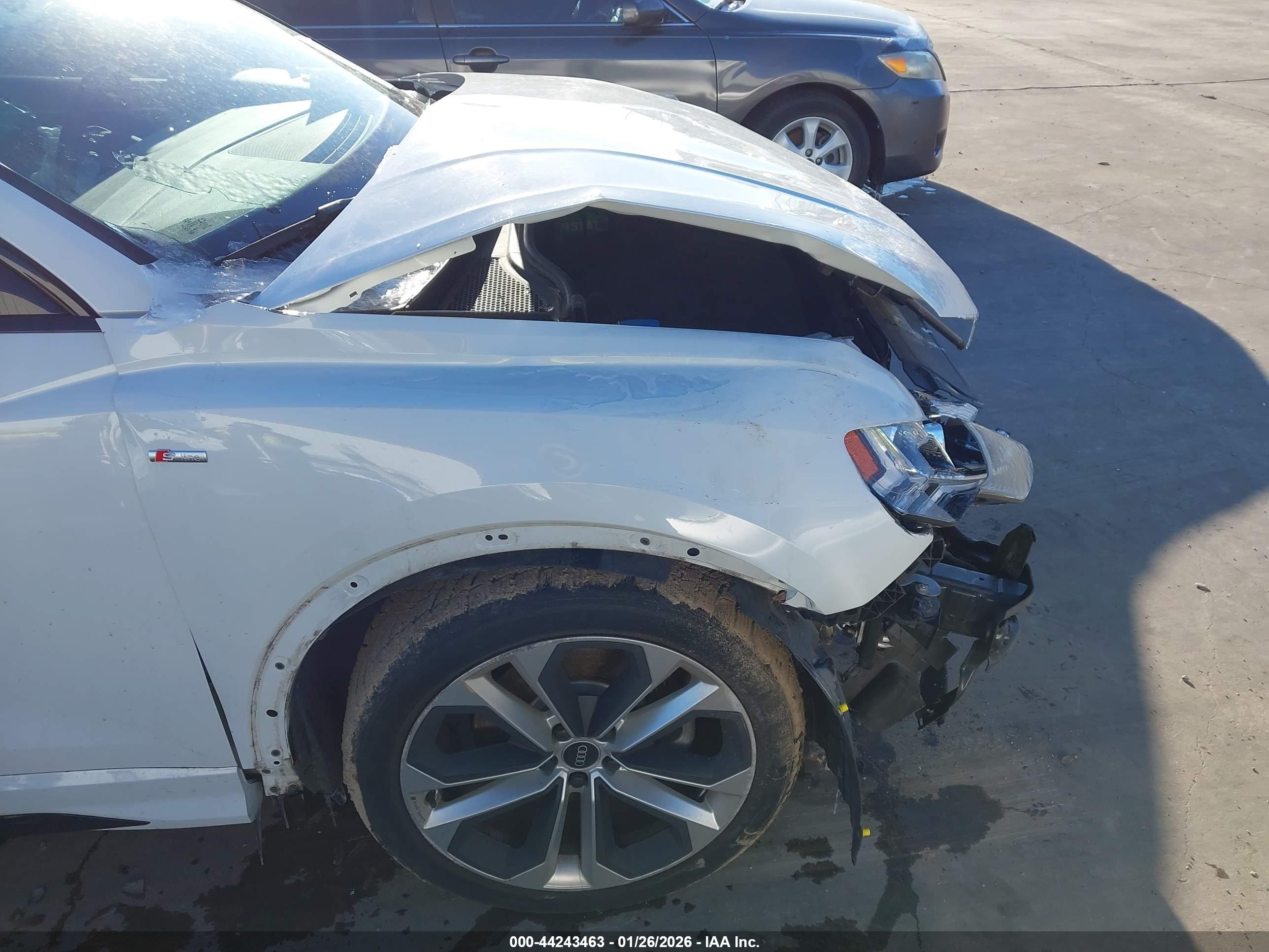 AUDI Q3 image 6
