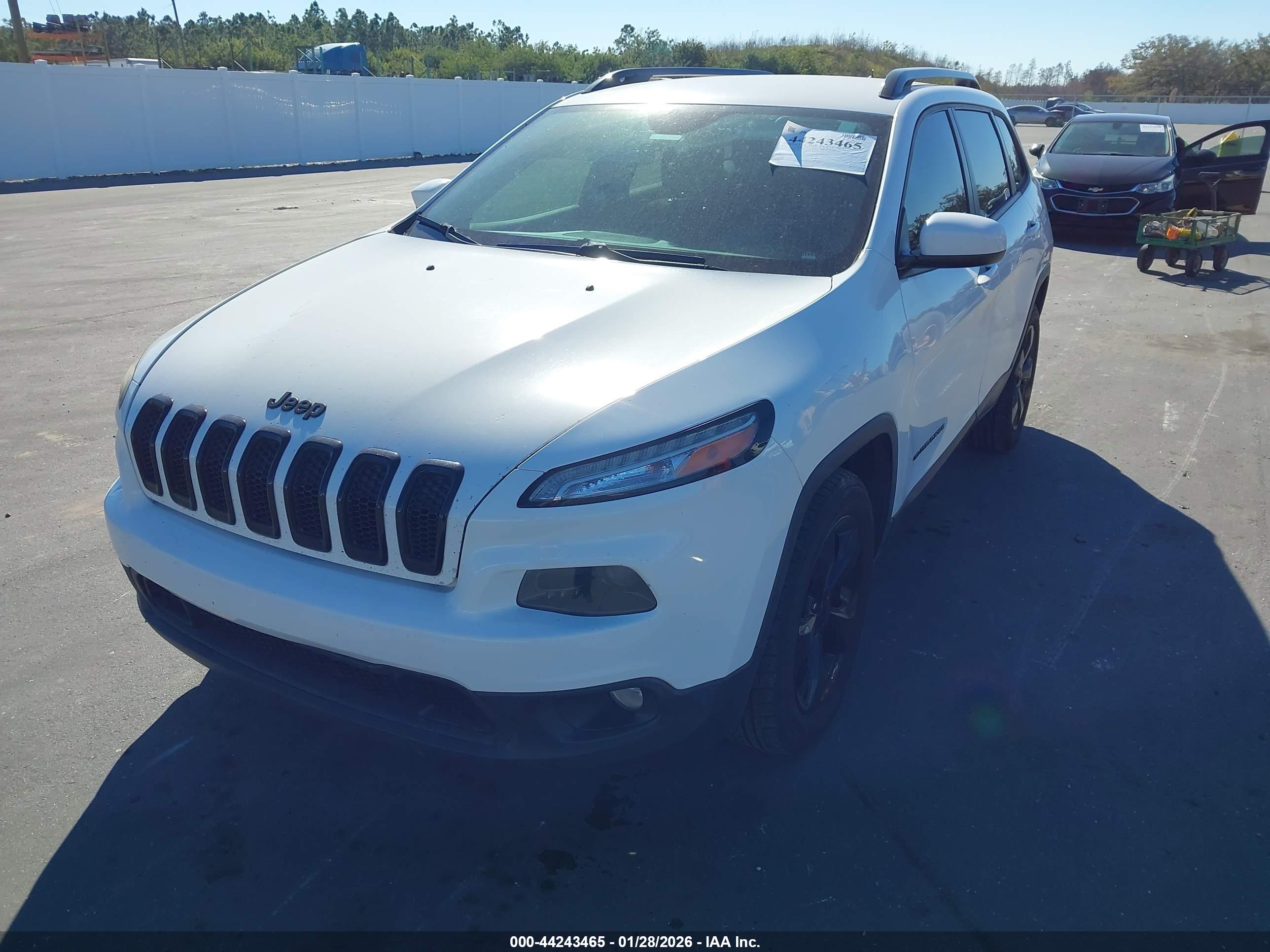 JEEP CHEROKEE image 6