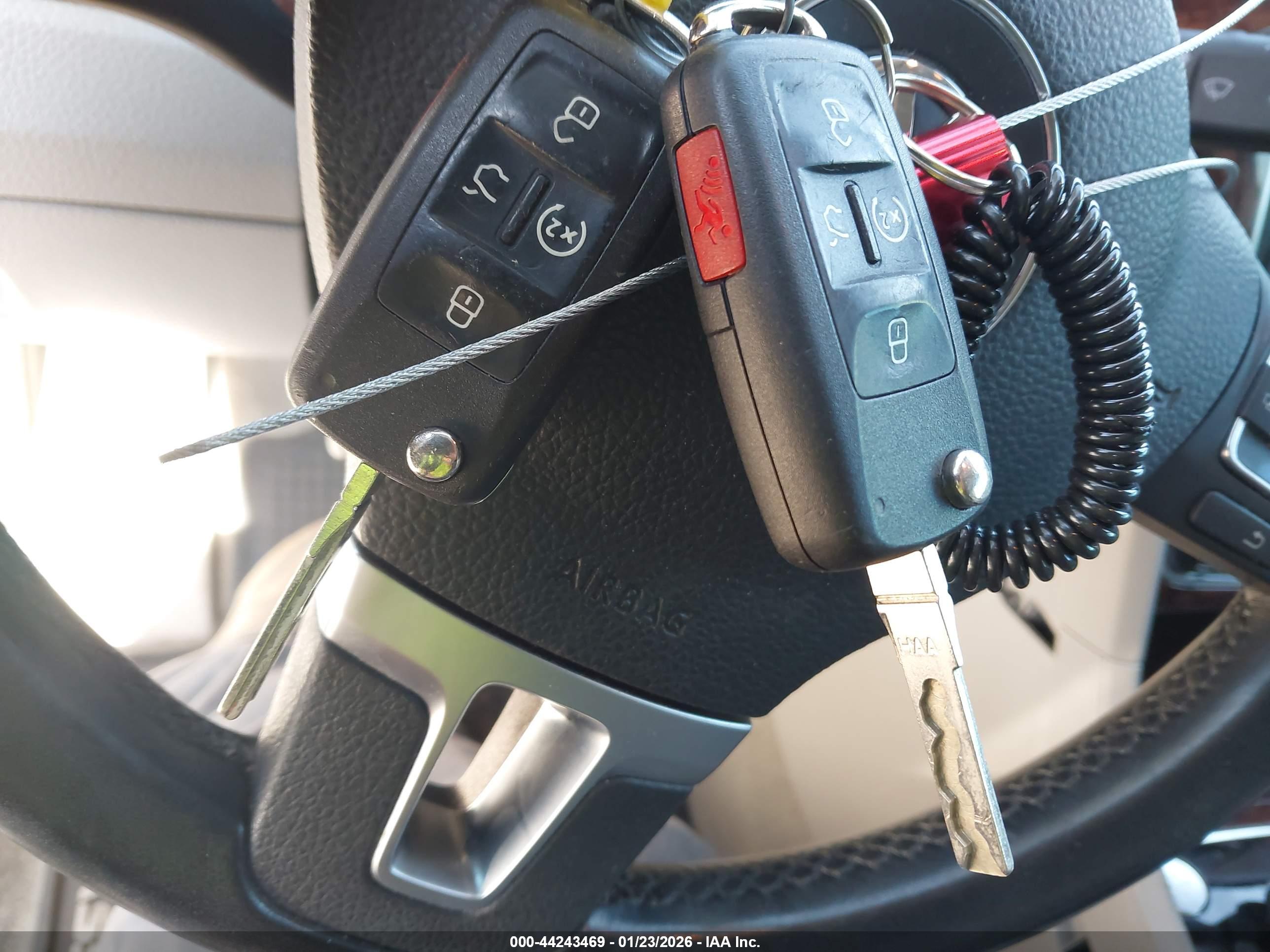 VOLKSWAGEN PASSAT image 11