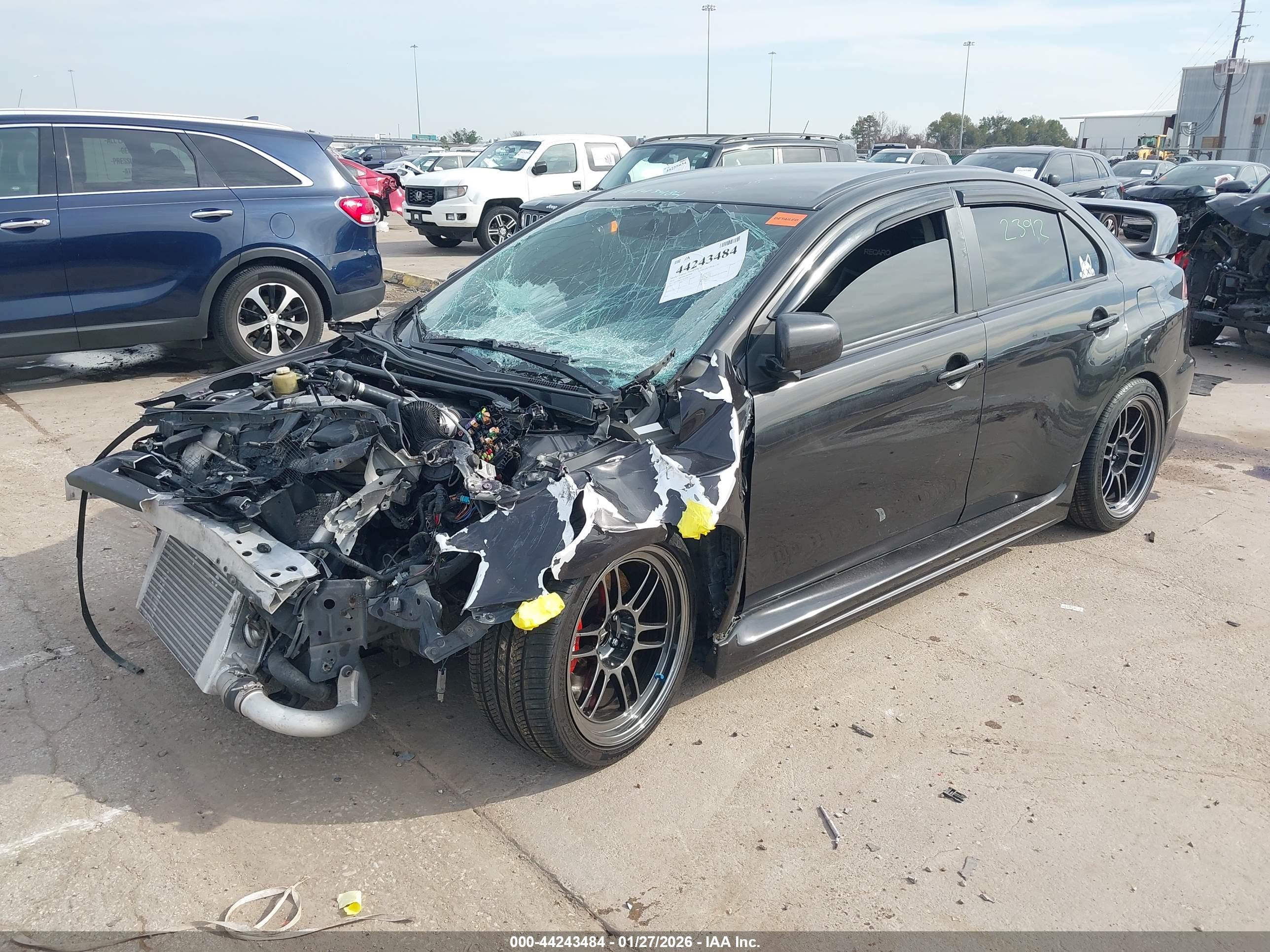 MITSUBISHI LANCER image 2