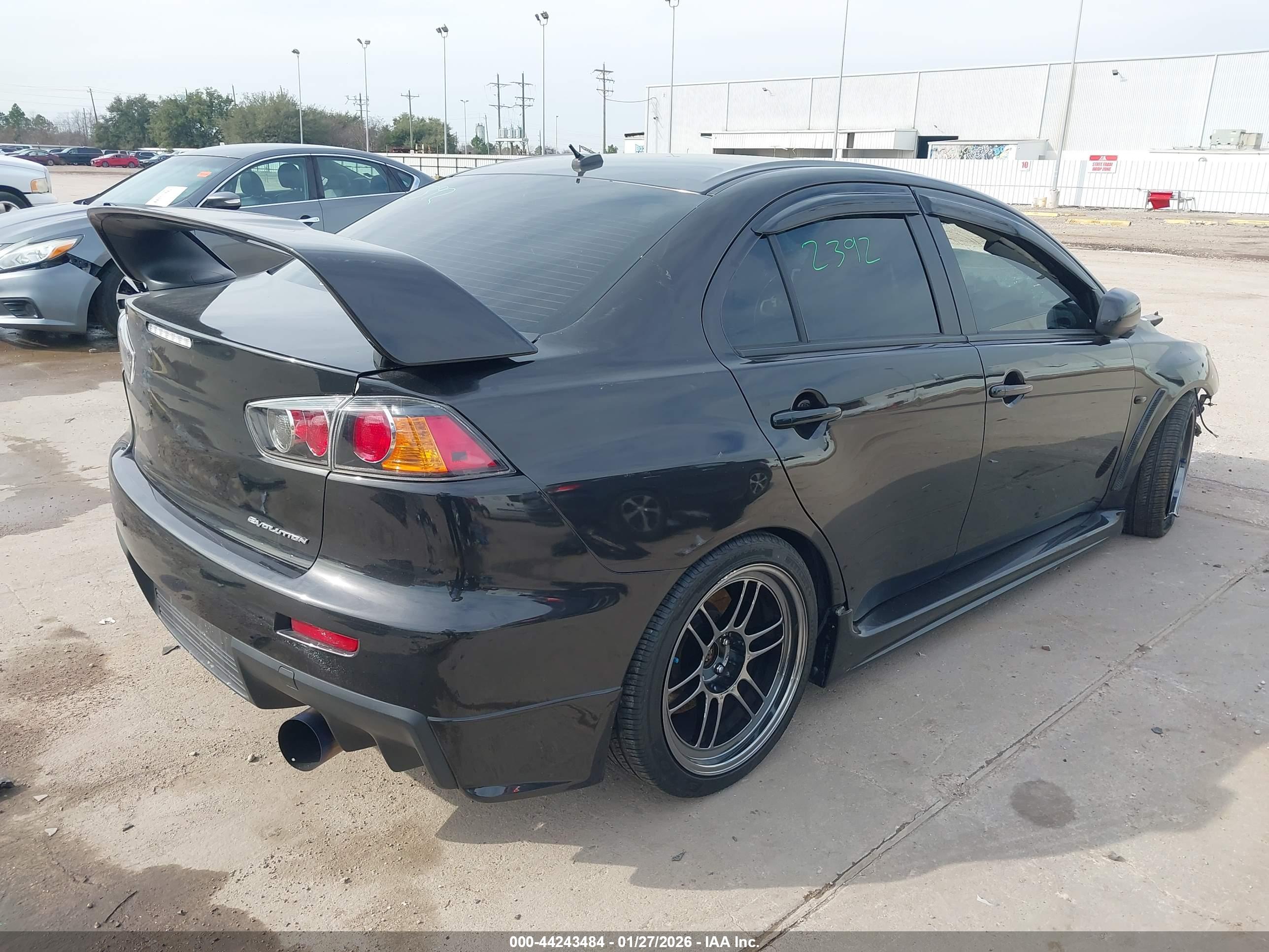 MITSUBISHI LANCER image 4