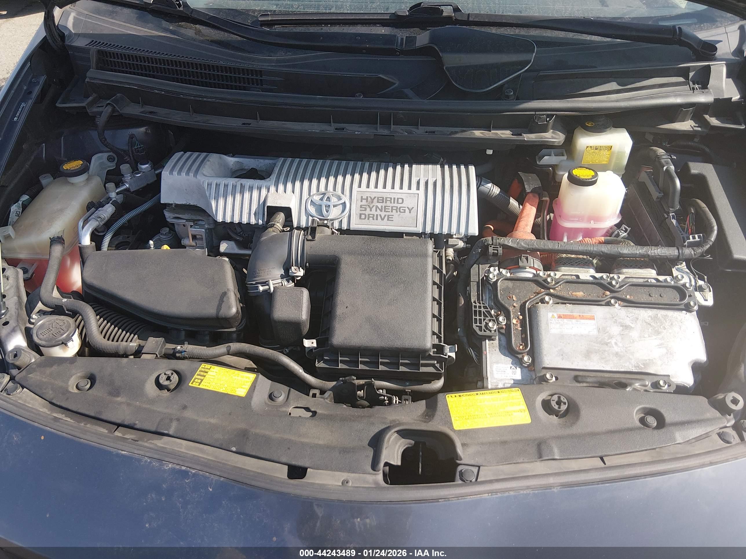 TOYOTA PRIUS image 10