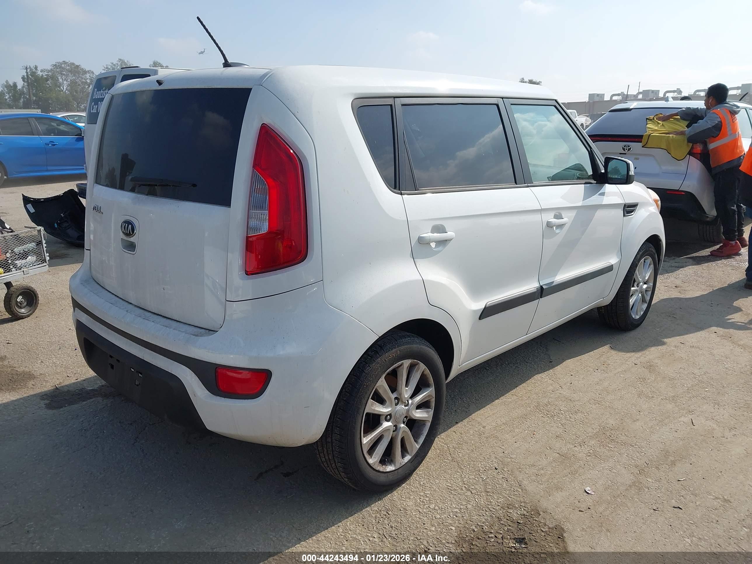 KIA SOUL image 4