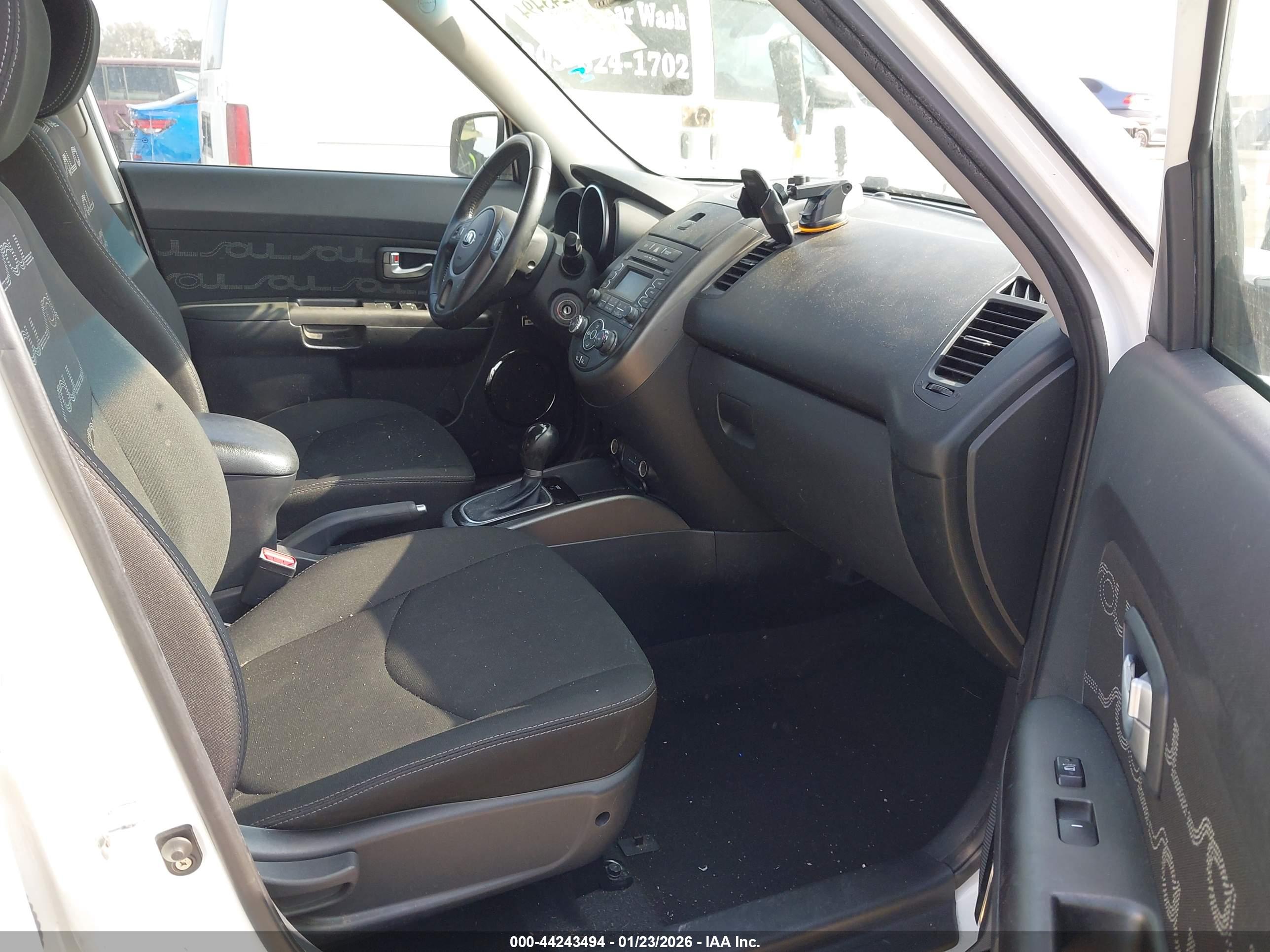 KIA SOUL image 5