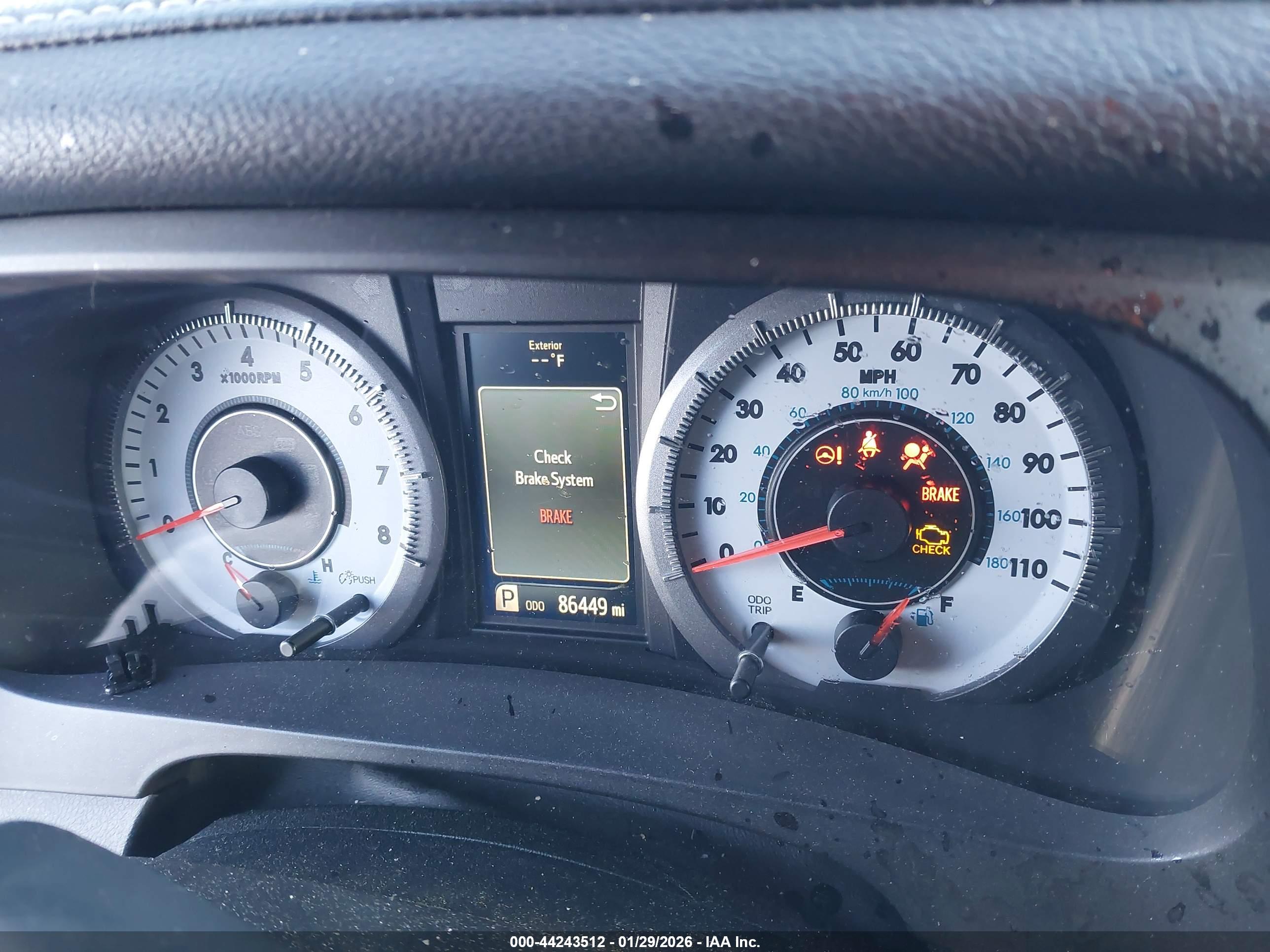 TOYOTA SIENNA image 7