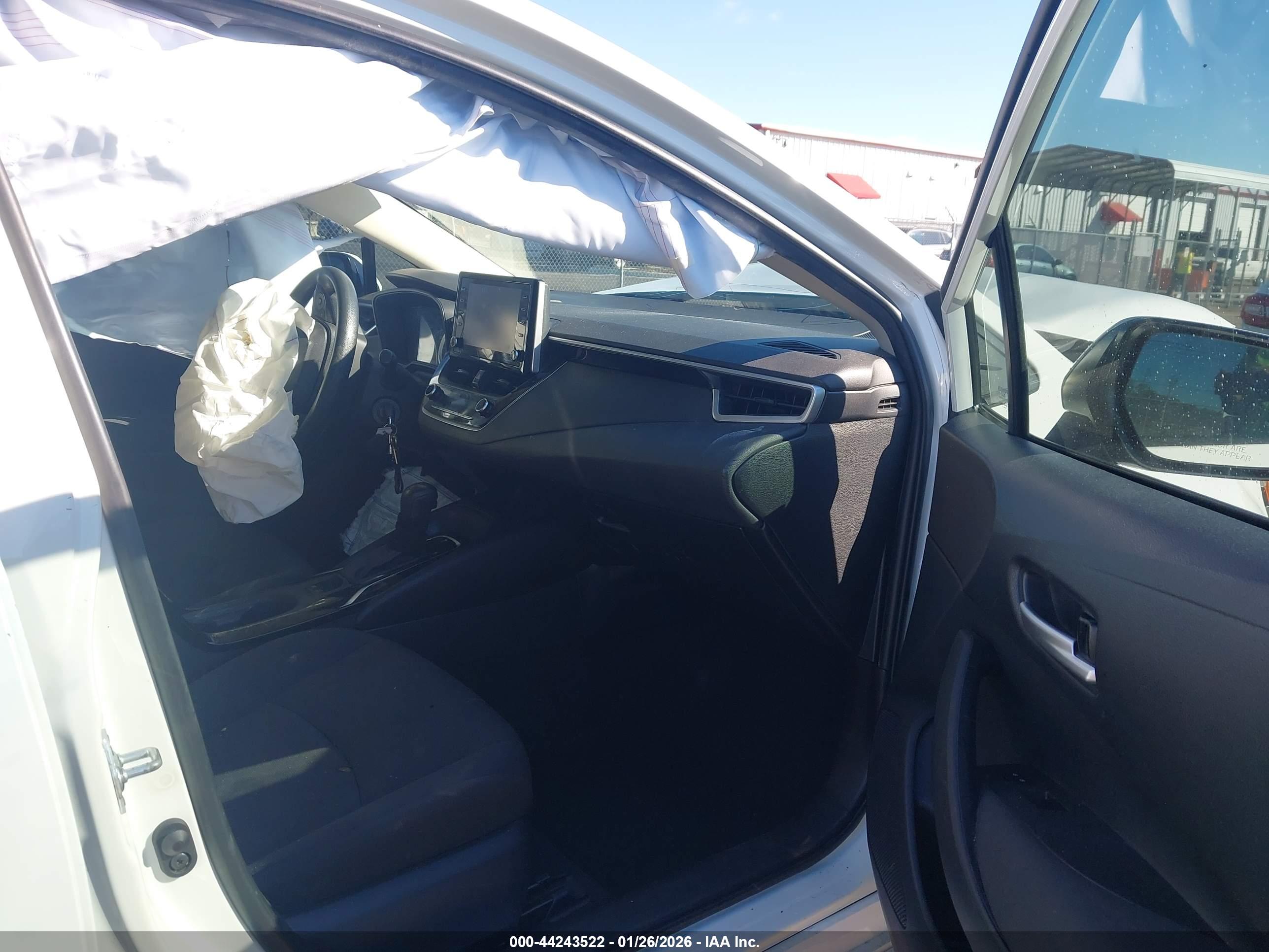 TOYOTA COROLLA image 5