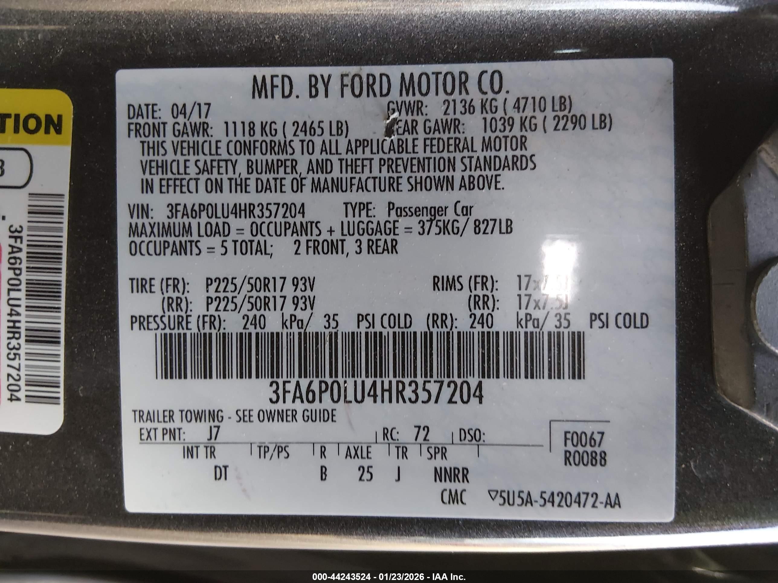 FORD FUSION image 9