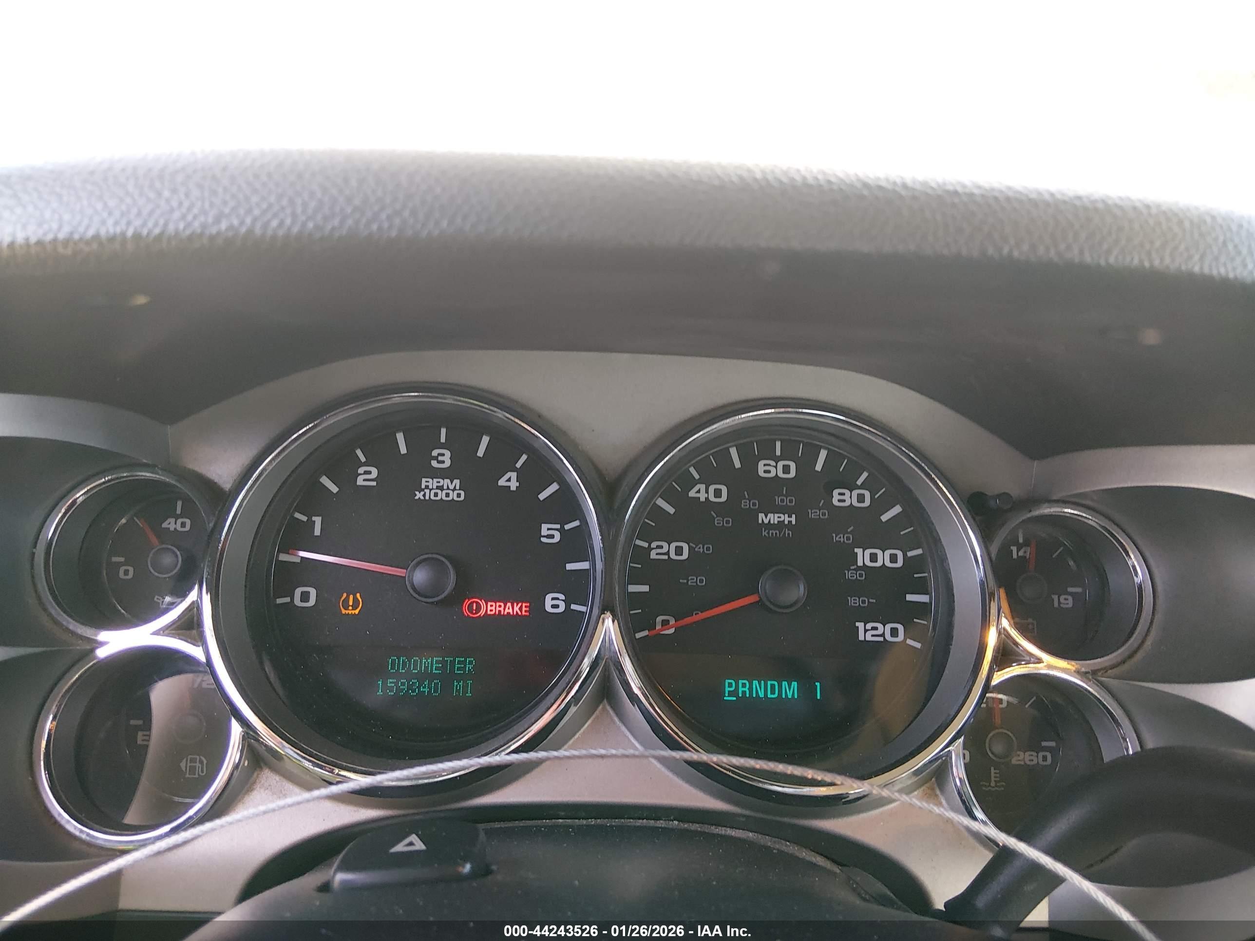 CHEVROLET SILVERADO image 7