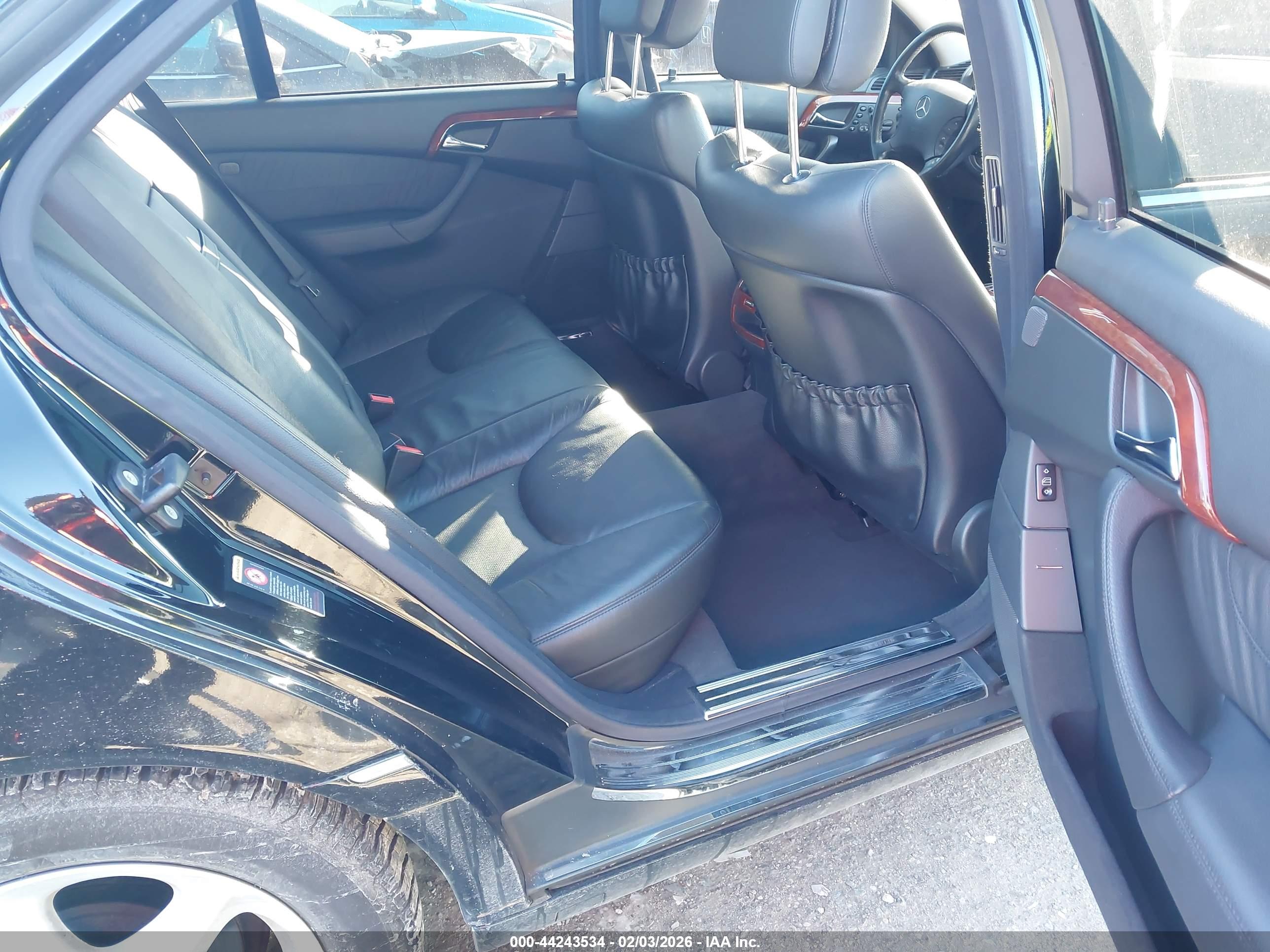 MERCEDES-BENZ S image 8