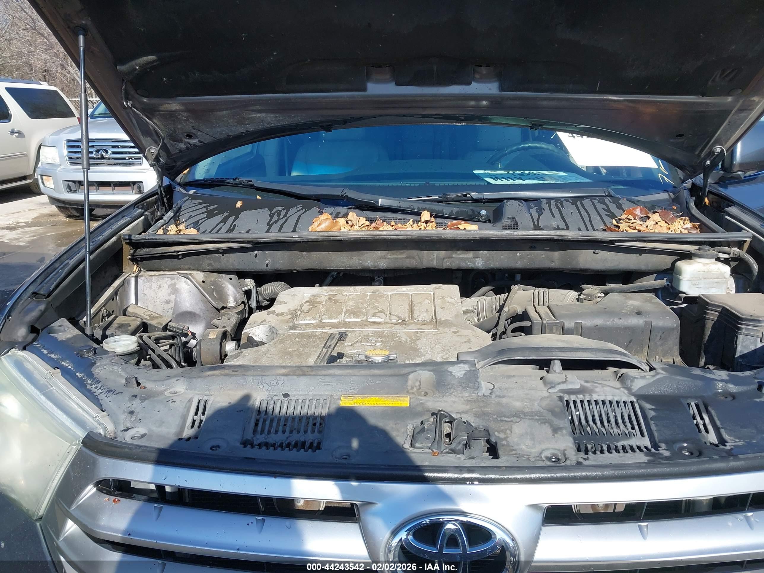 TOYOTA HIGHLANDER image 10
