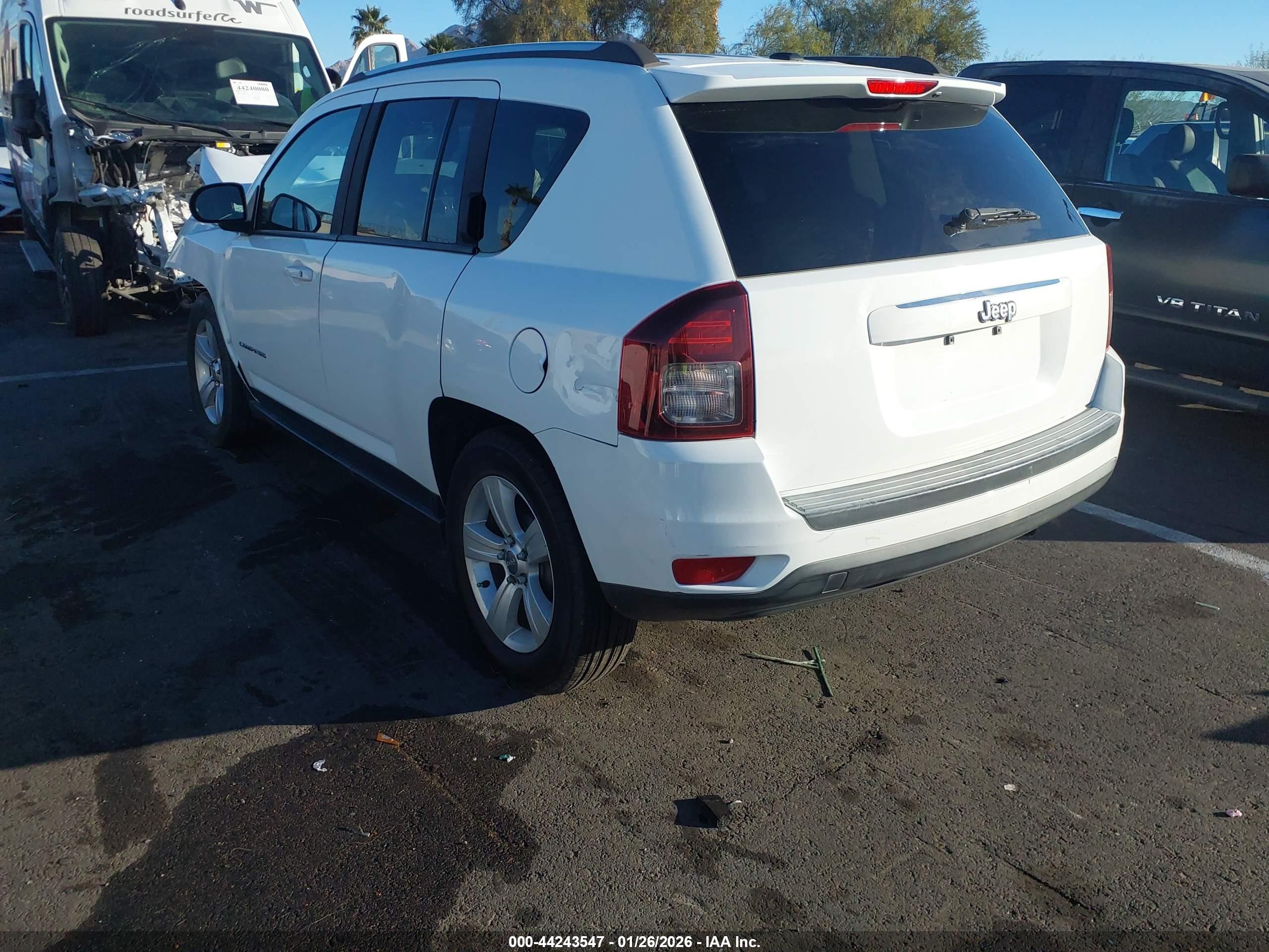 JEEP COMPASS image 3