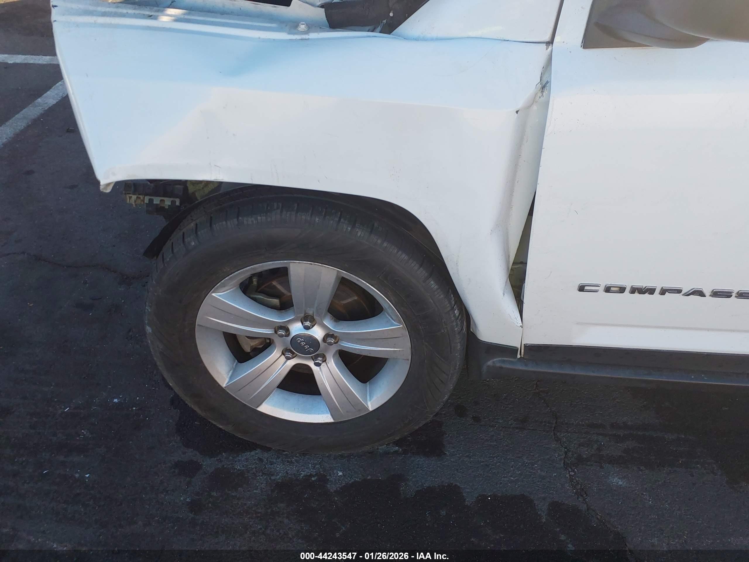 JEEP COMPASS image 6