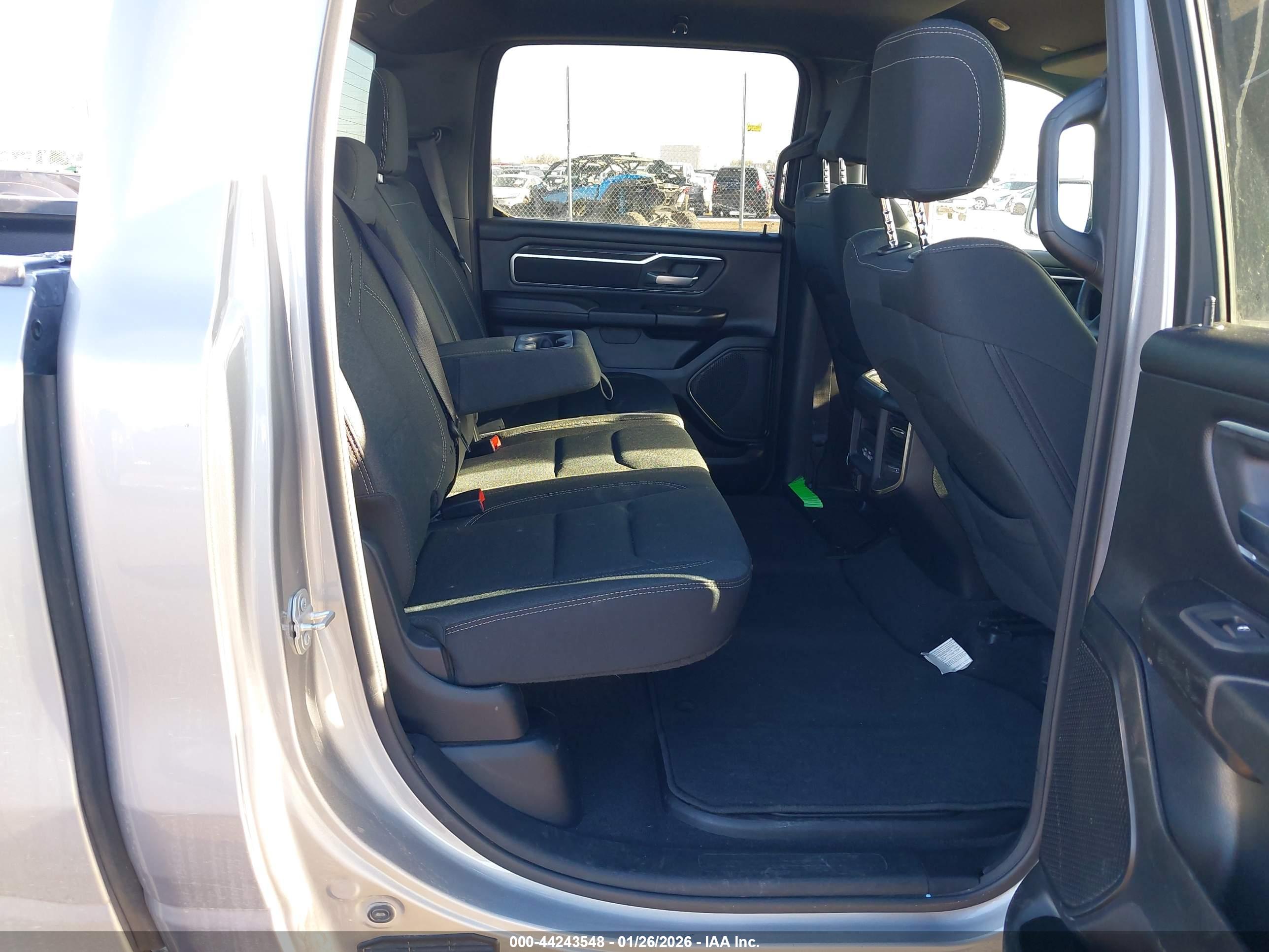 RAM 1500 image 8