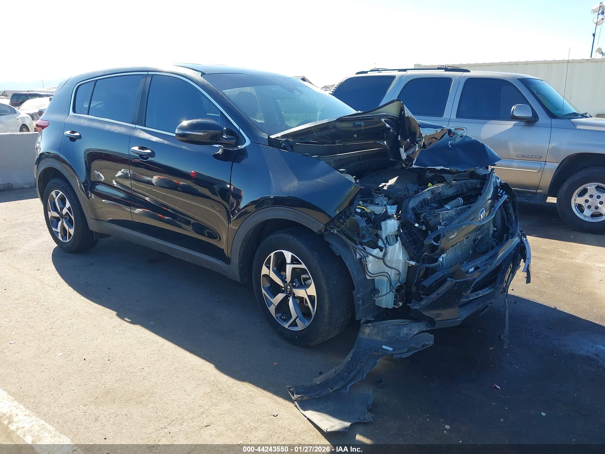 KIA SPORTAGE image 6