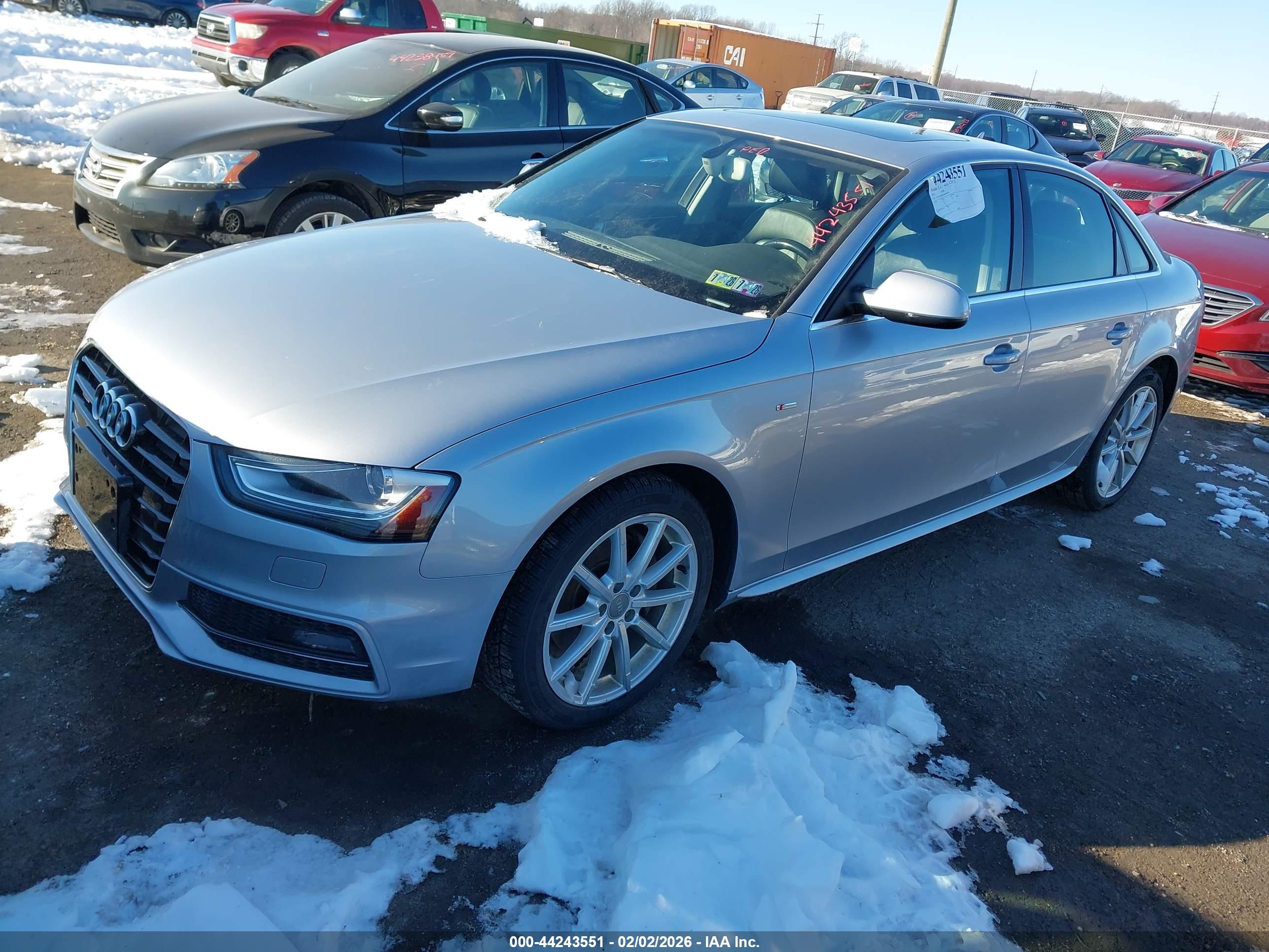 AUDI A4 image 2