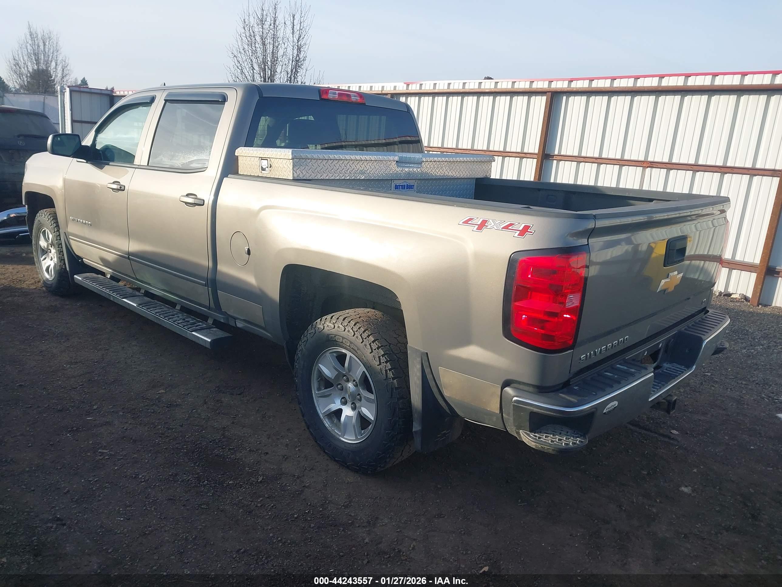 CHEVROLET SILVERADO image 3
