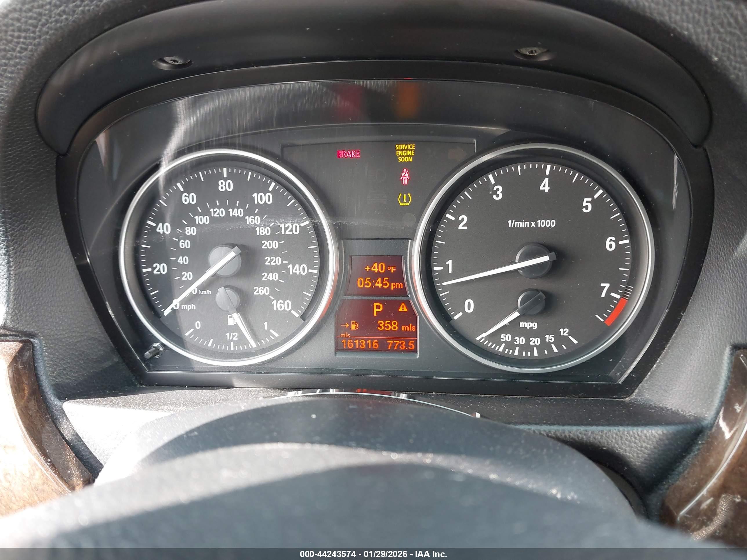 BMW 328I image 7