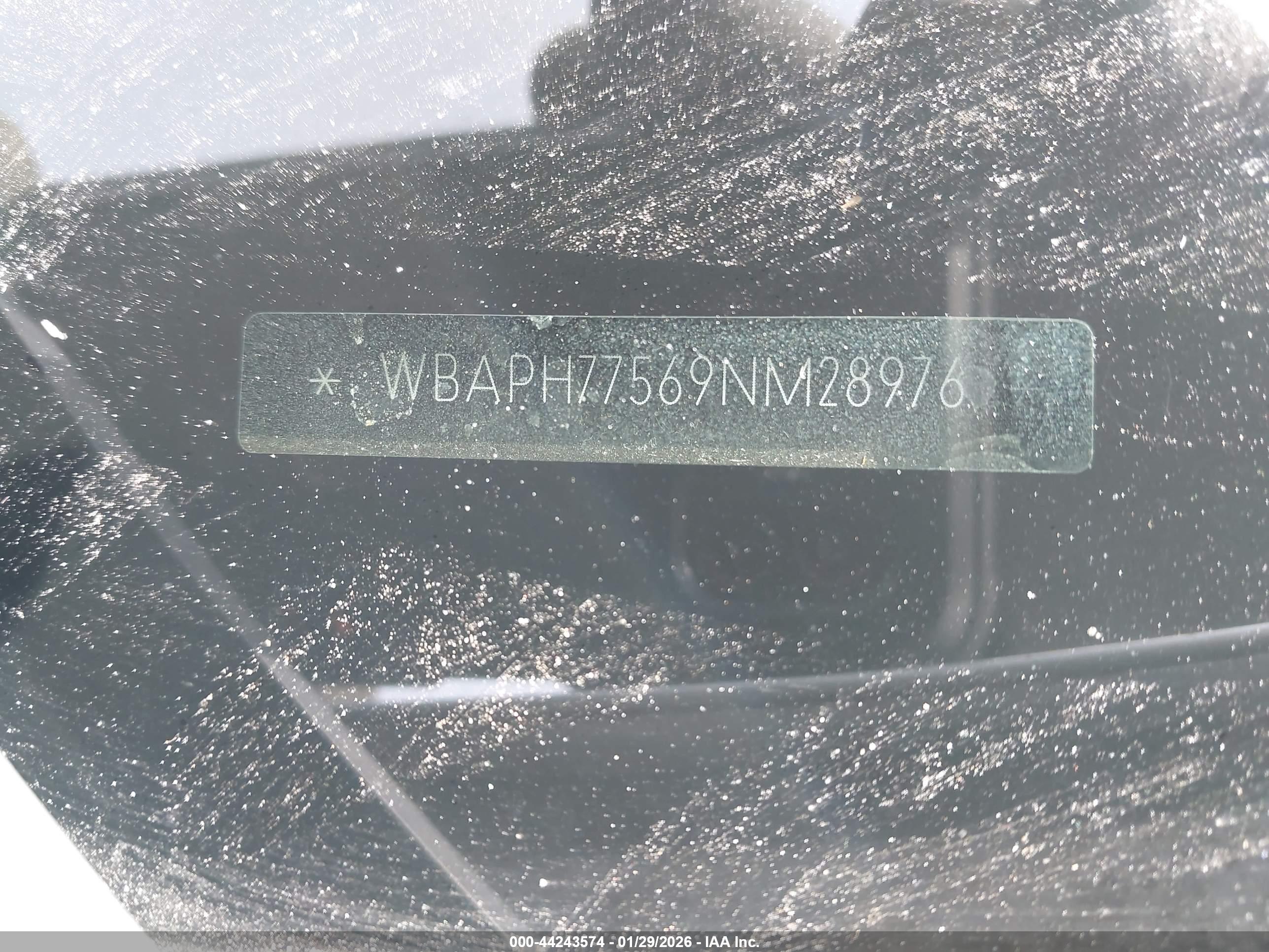 BMW 328I image 9