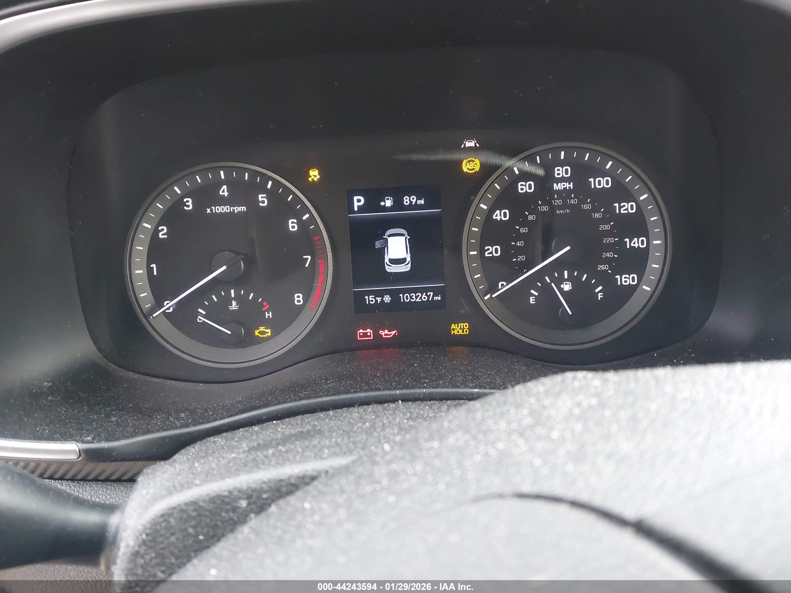 HYUNDAI TUCSON image 7