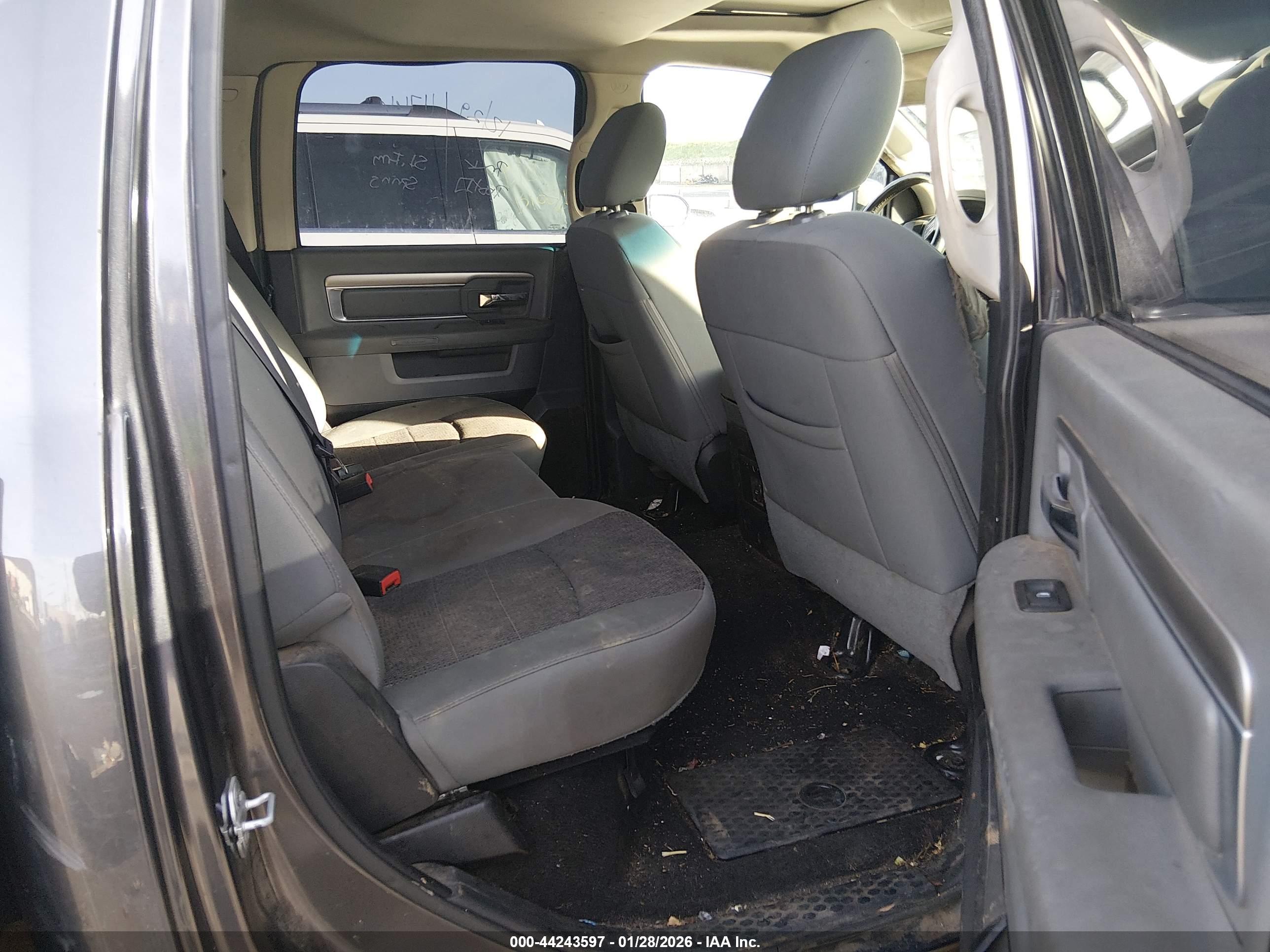 RAM 1500 image 8