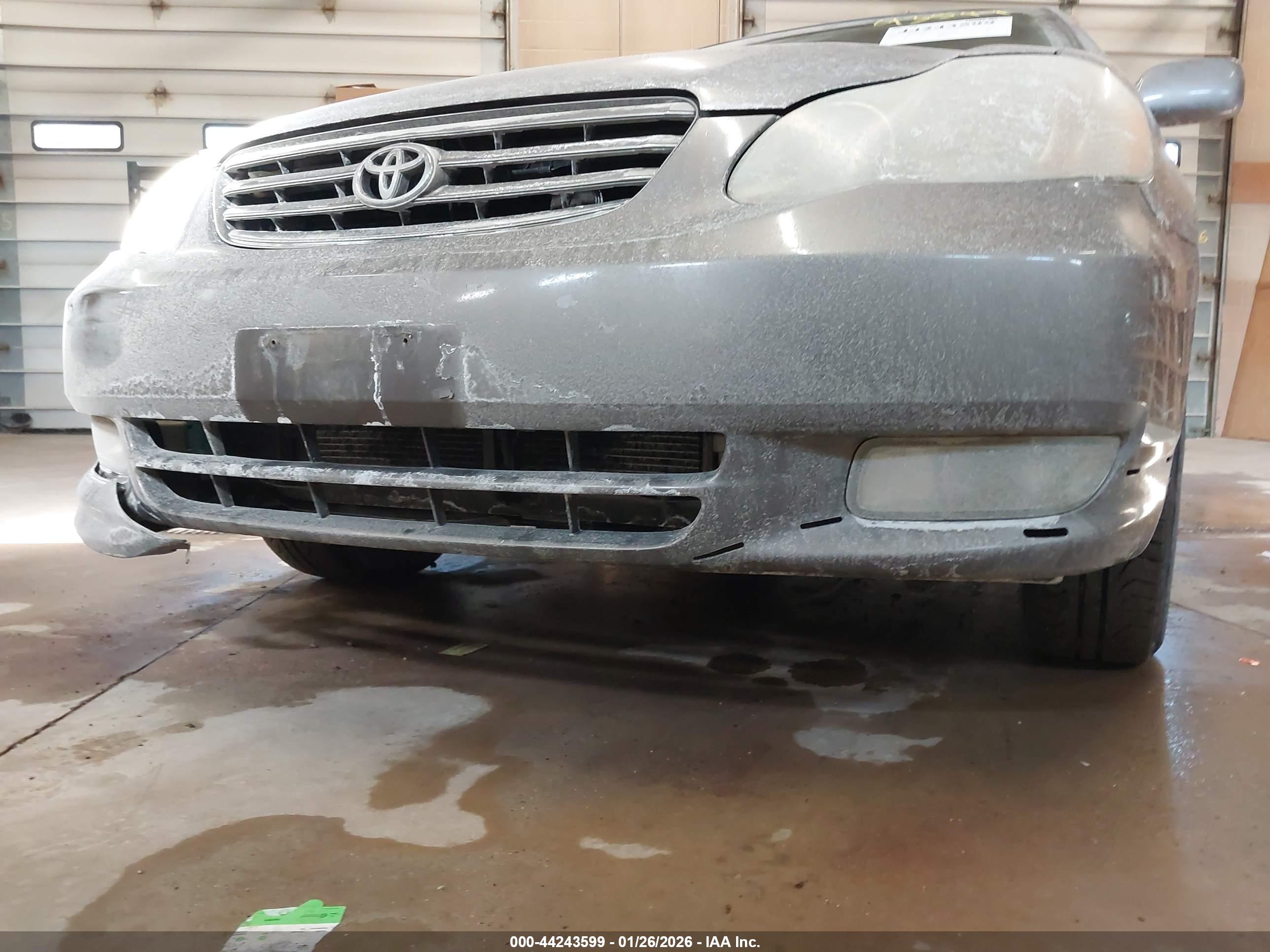 TOYOTA COROLLA image 6