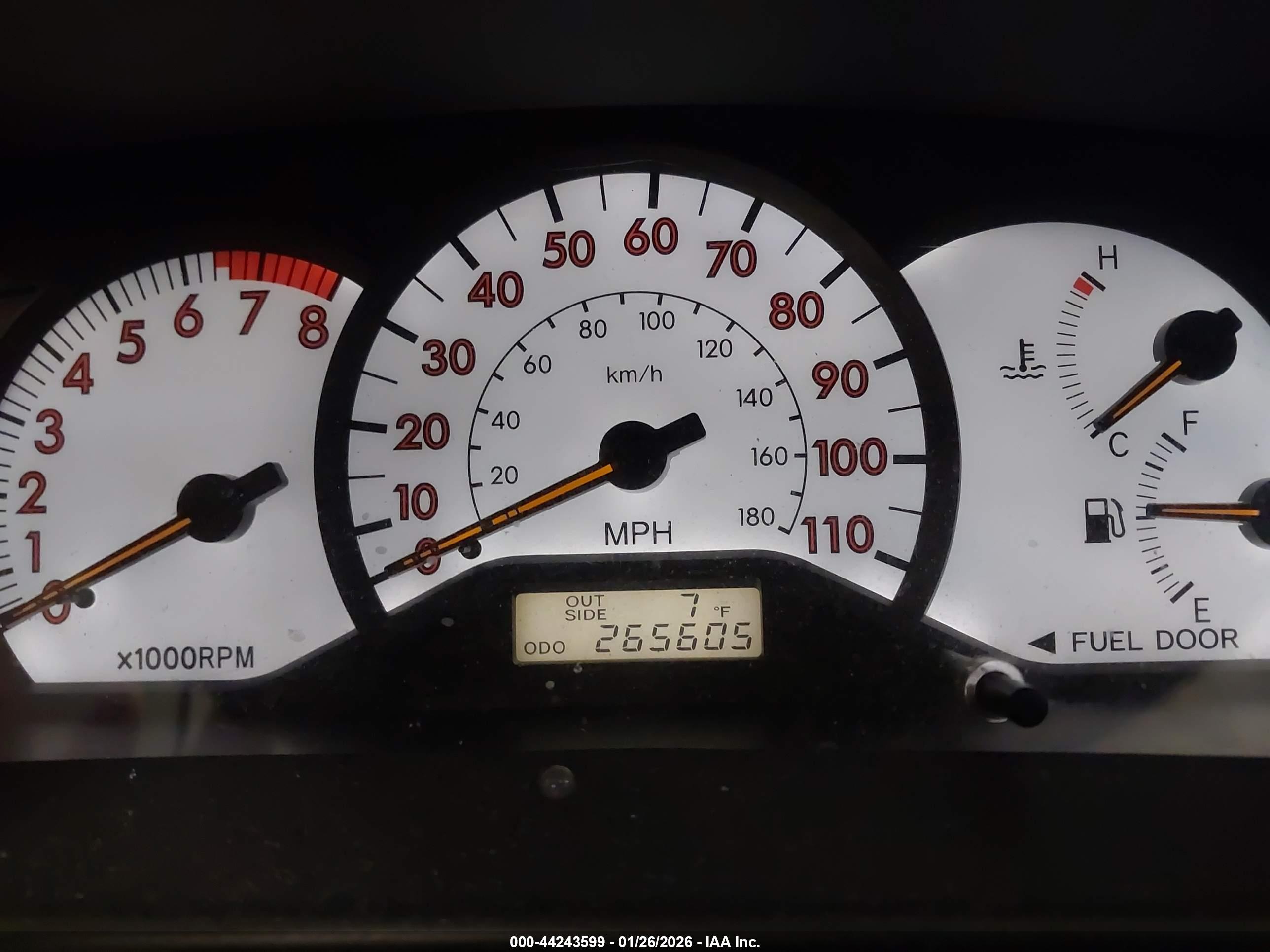 TOYOTA COROLLA image 7