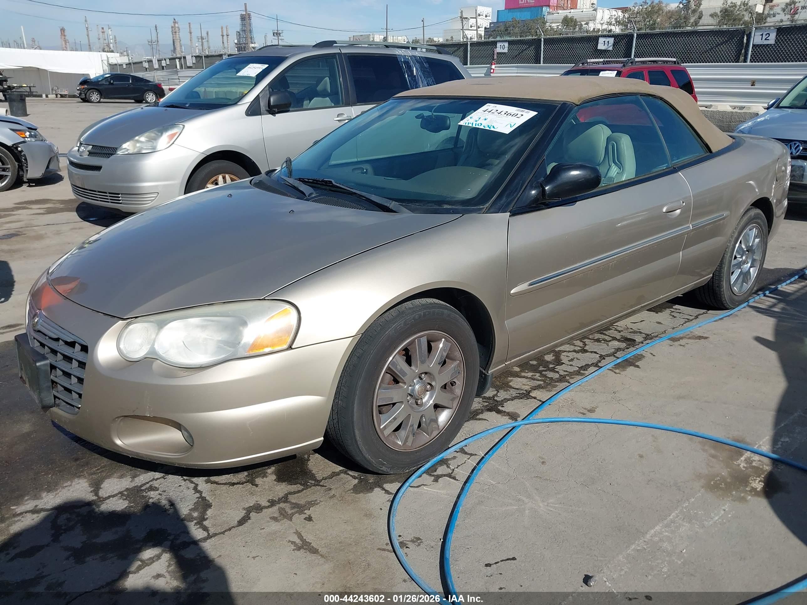 CHRYSLER SEBRING image 2